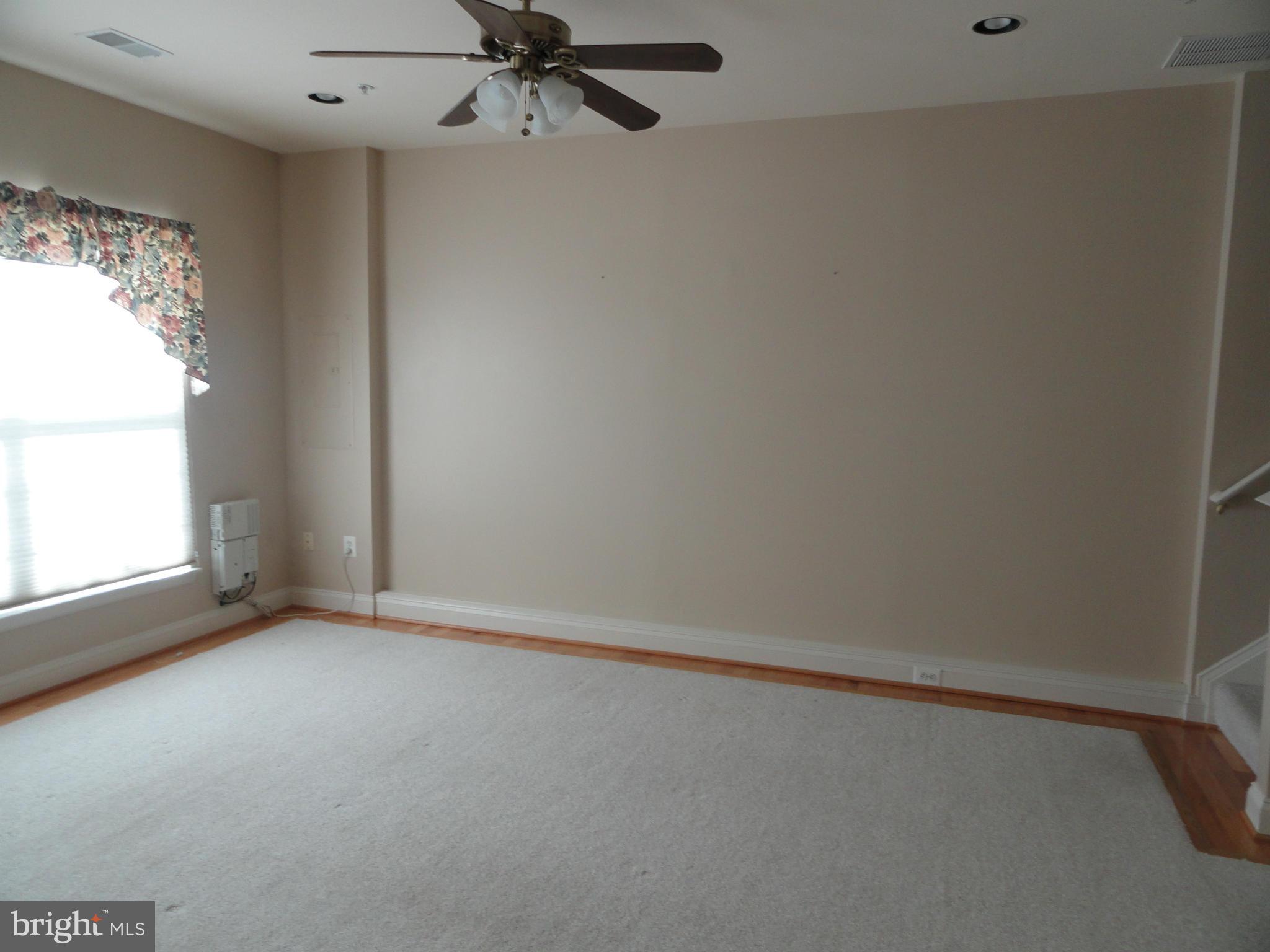 PINEY ORCHARD - Residential Lease