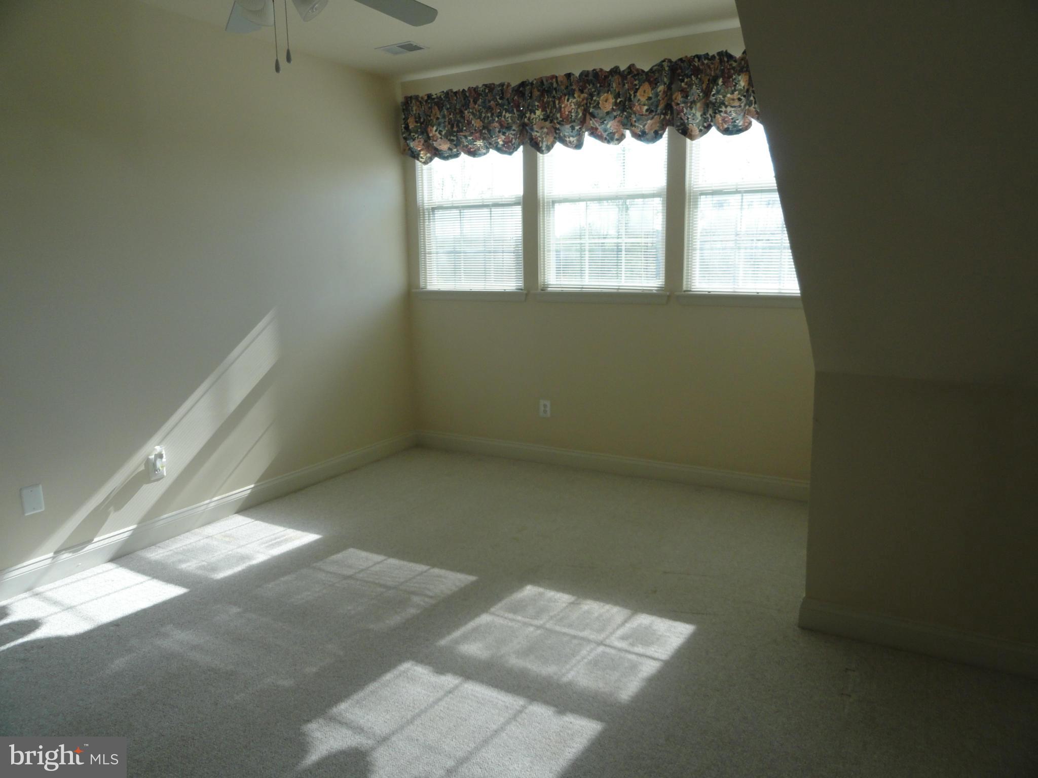 PINEY ORCHARD - Residential Lease