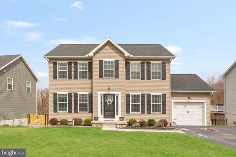 86 HOMESTEAD DRIVE HANOVER PA 17331