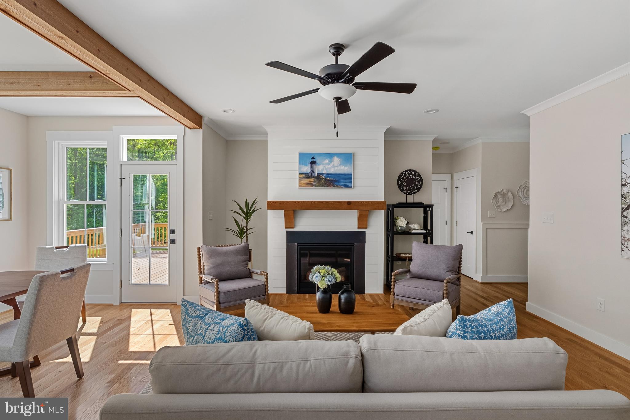 NOAHS LANDING - Residential