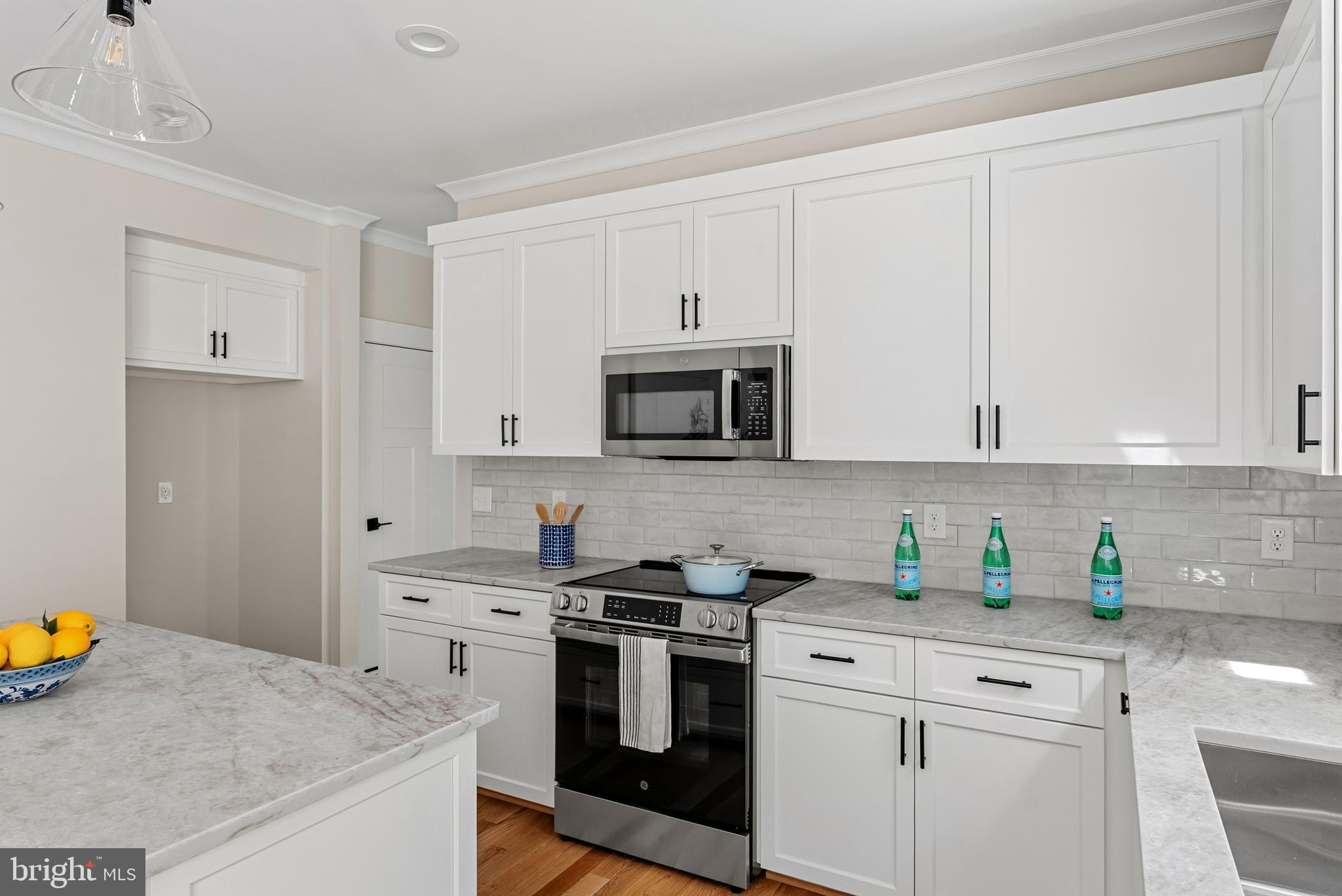 NOAHS LANDING - Residential