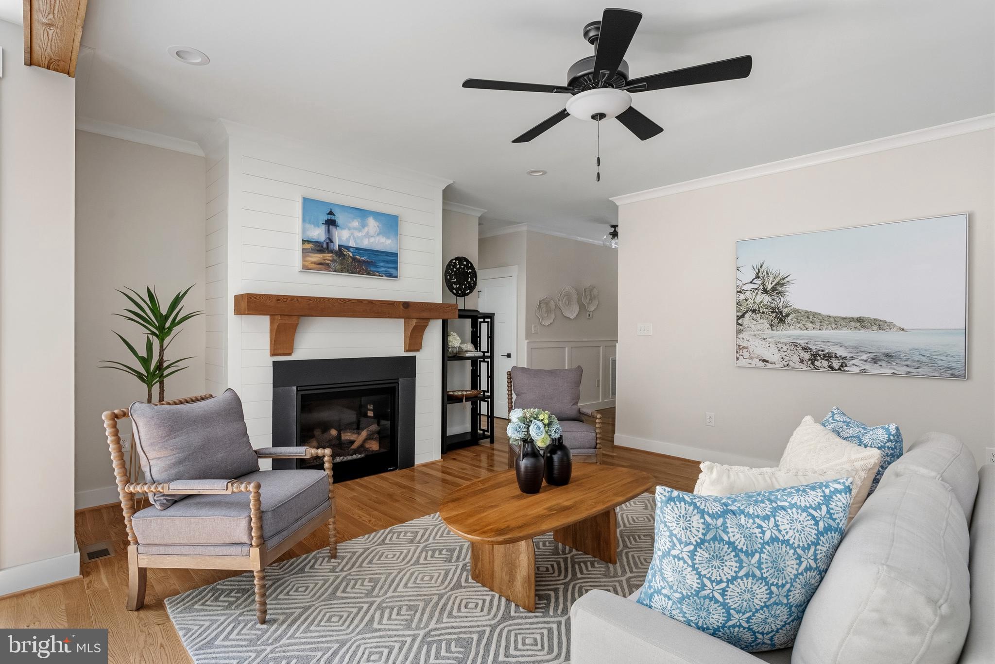 NOAHS LANDING - Residential