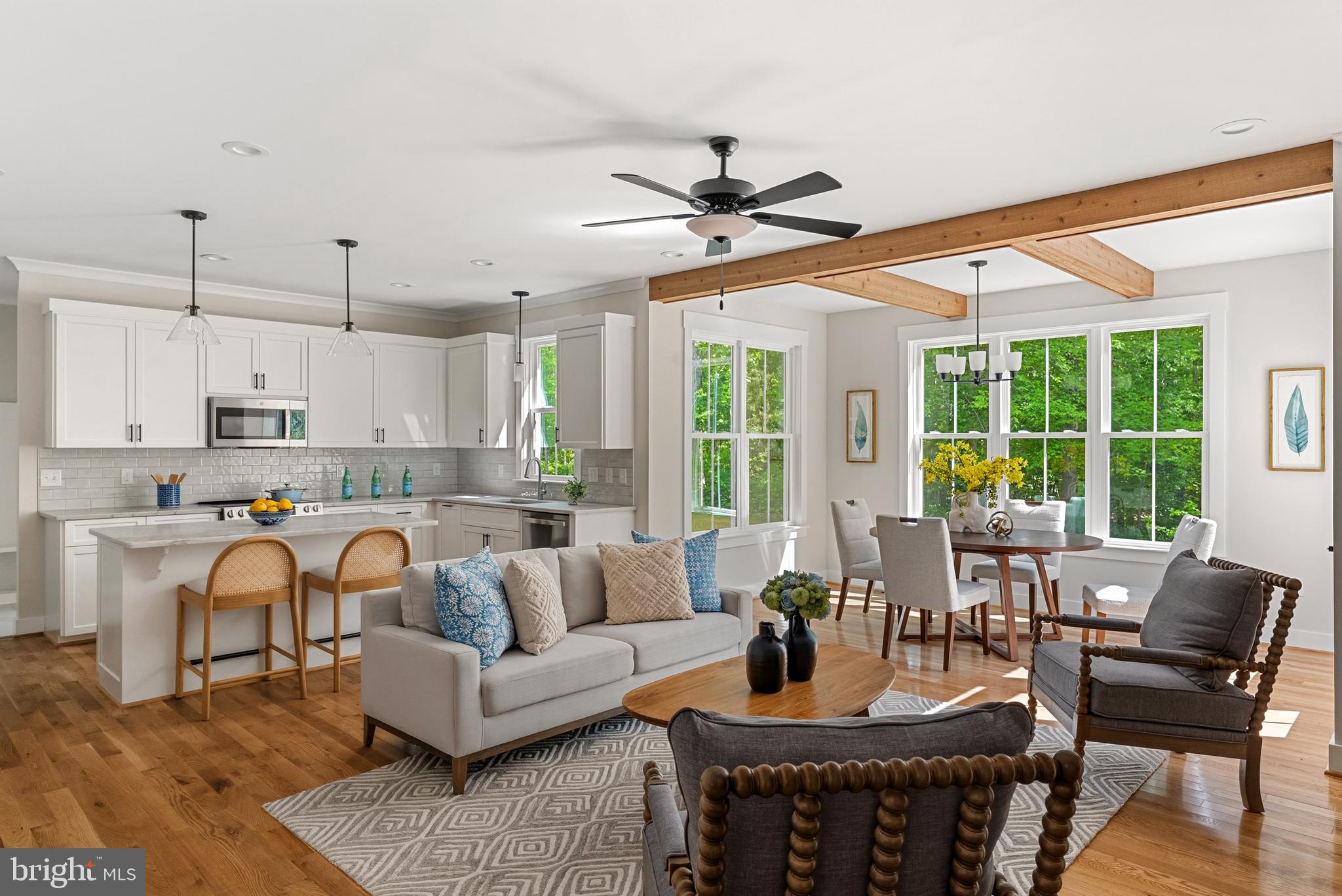 NOAHS LANDING - Residential