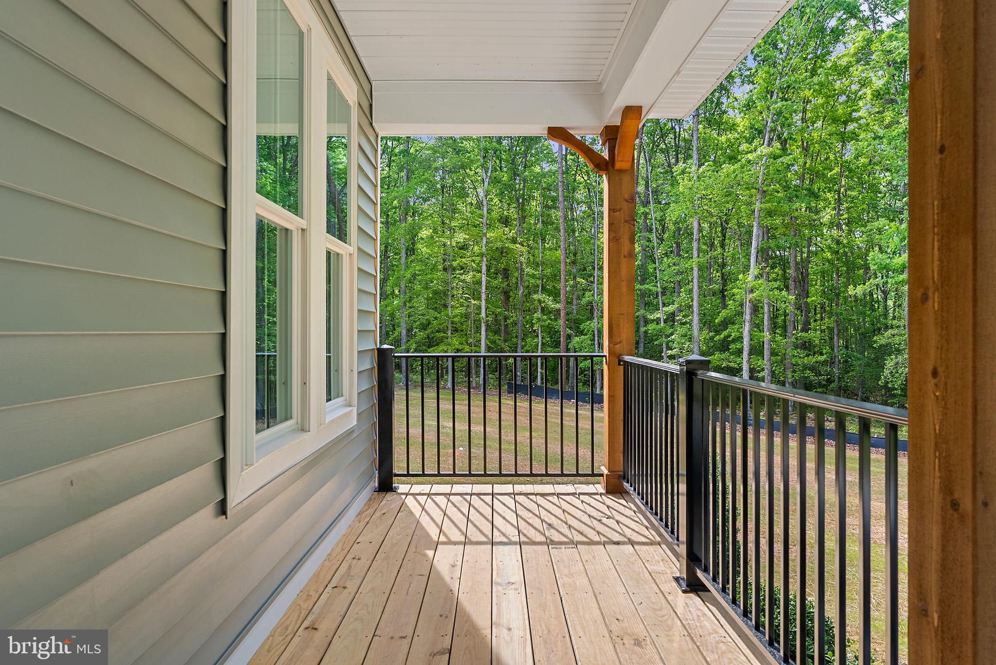 NOAHS LANDING - Residential