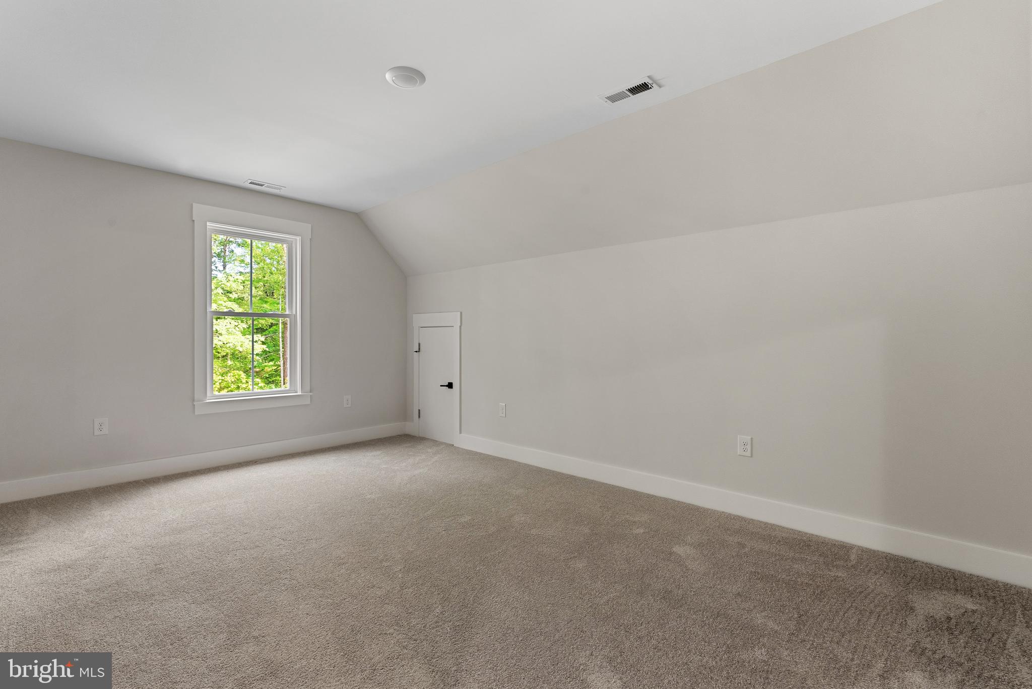 NOAHS LANDING - Residential
