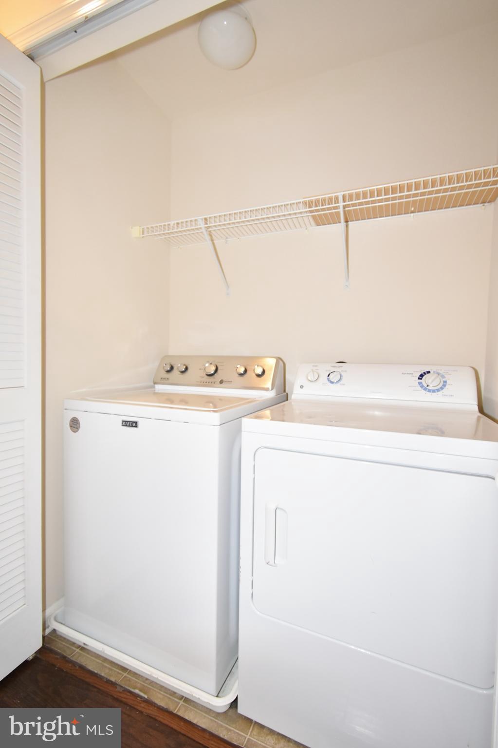 RAINCLIFFE - Residential Lease