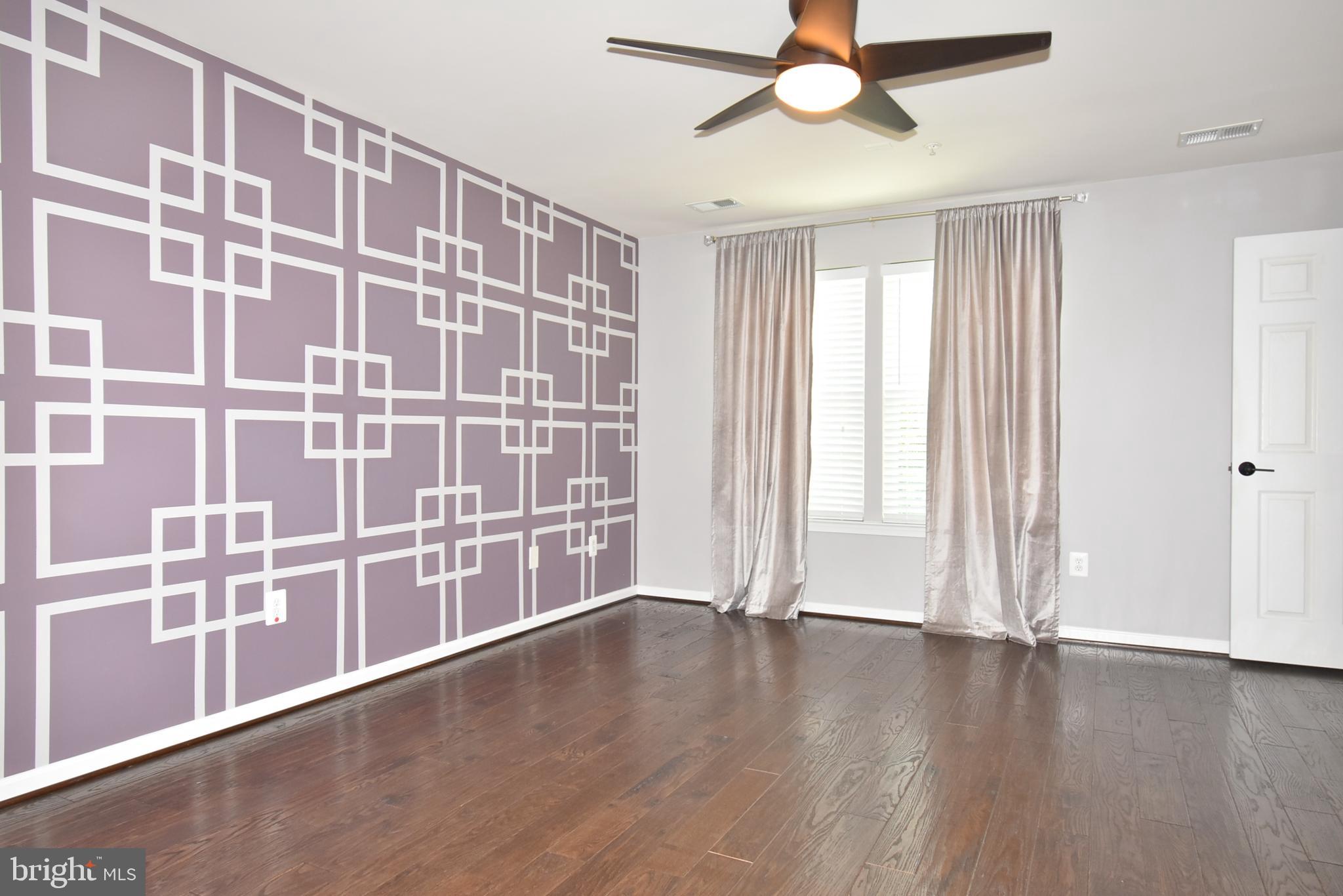 RAINCLIFFE - Residential Lease