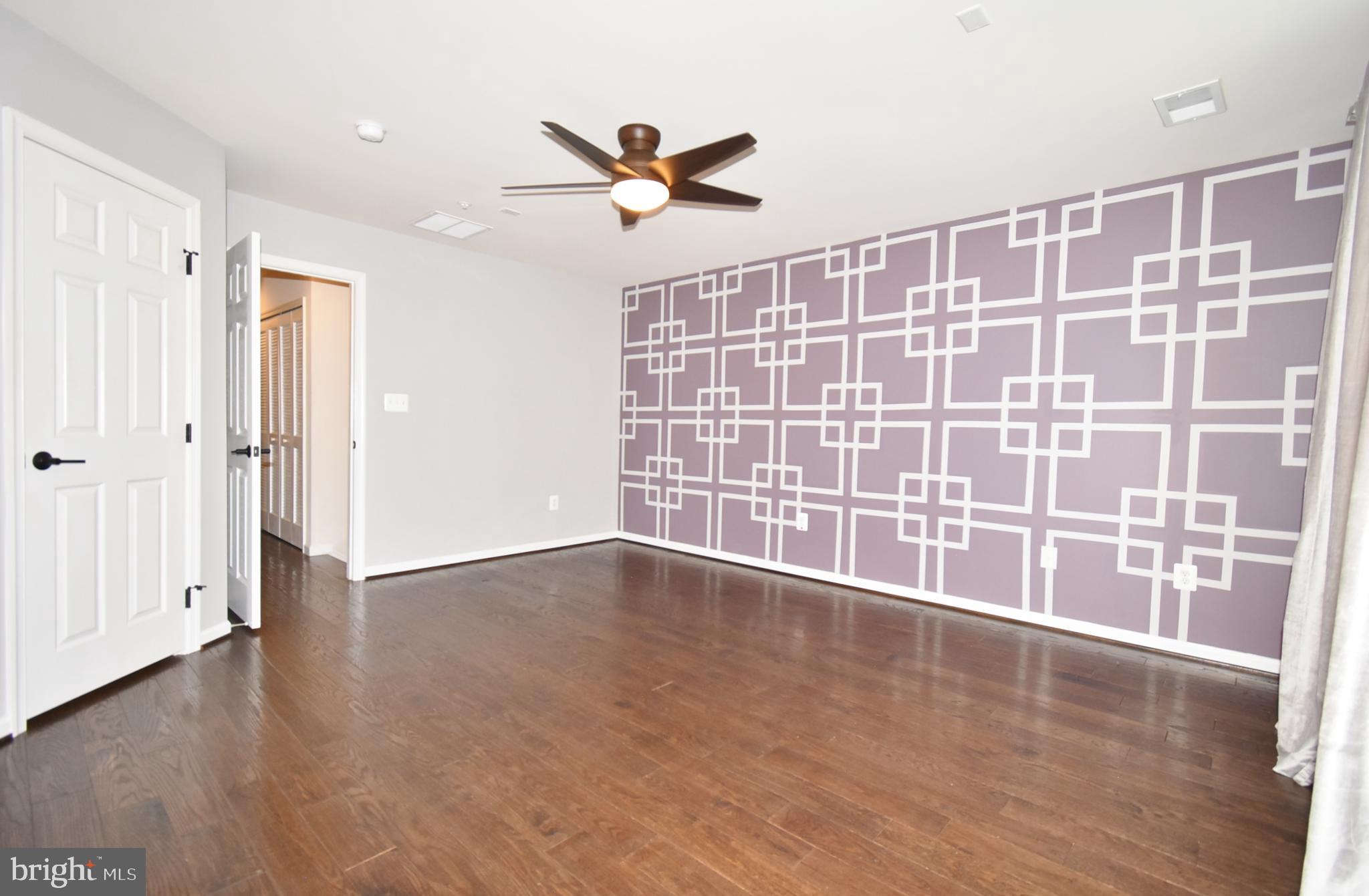 RAINCLIFFE - Residential Lease