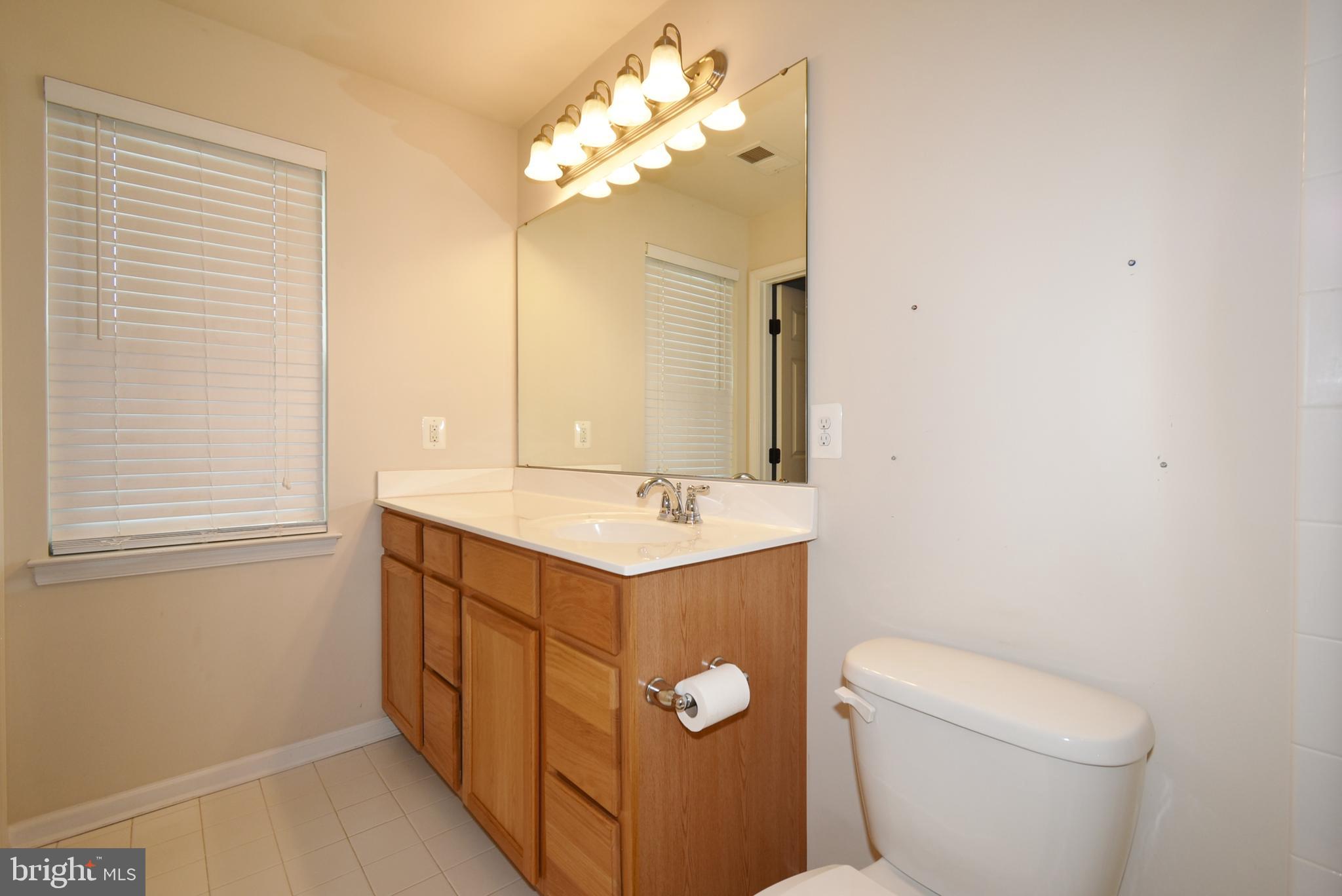 RAINCLIFFE - Residential Lease