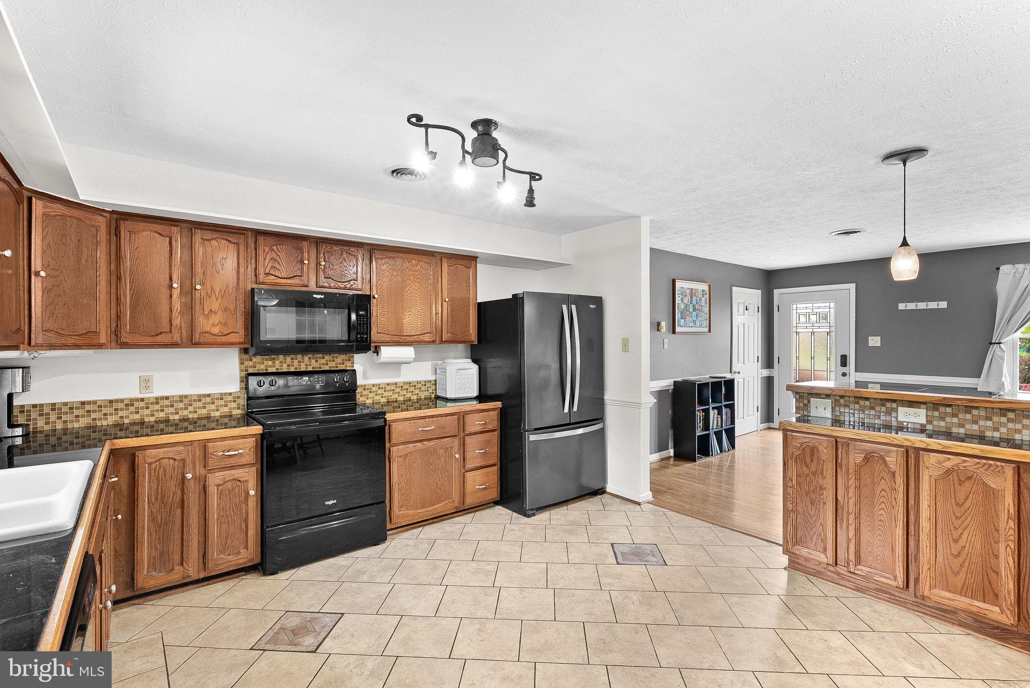 SENSENY HEIGHTS - Residential