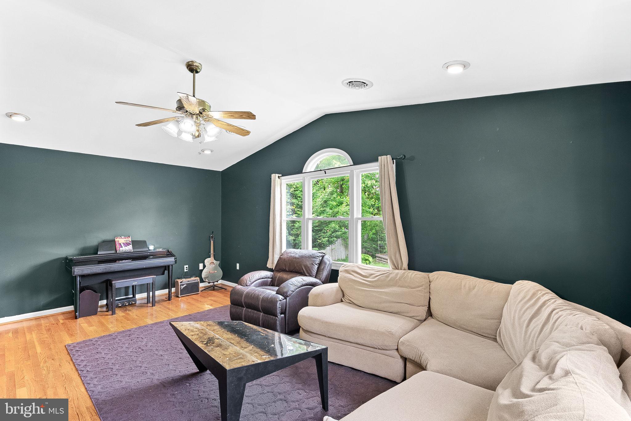 SENSENY HEIGHTS - Residential