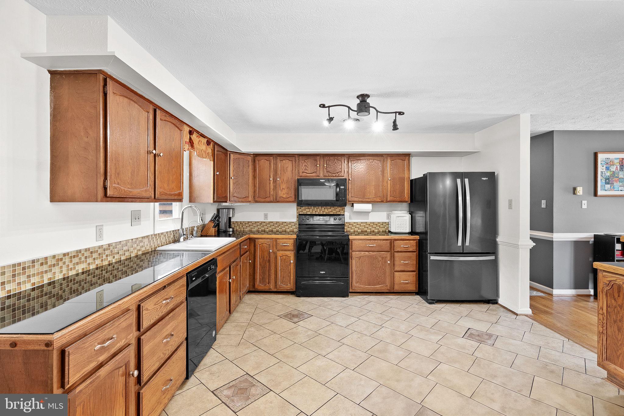 SENSENY HEIGHTS - Residential