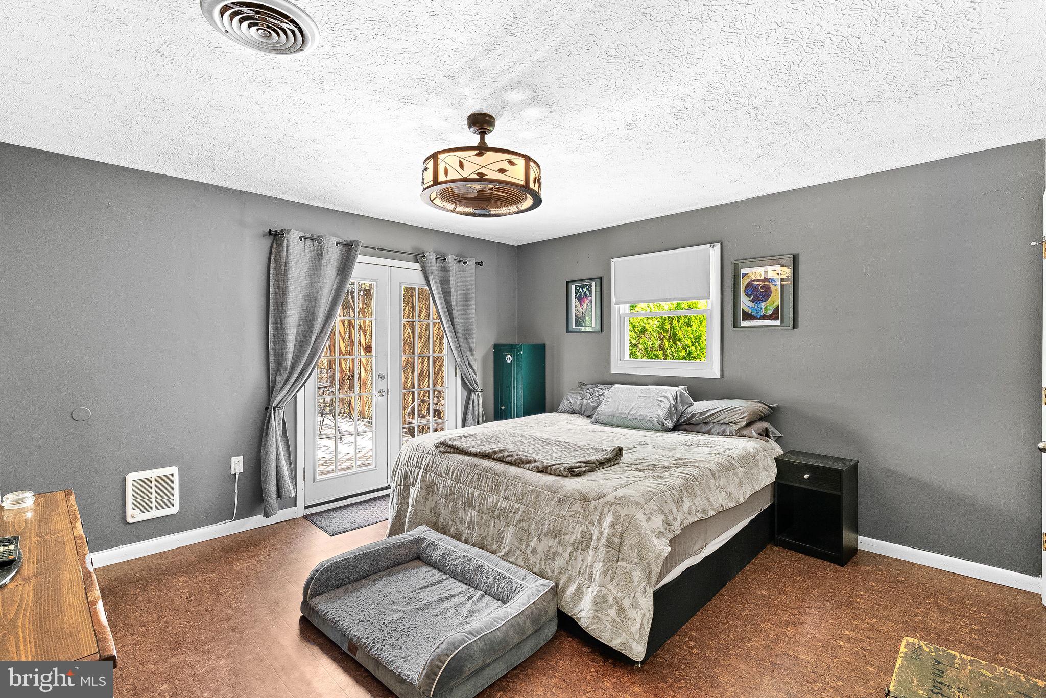 SENSENY HEIGHTS - Residential