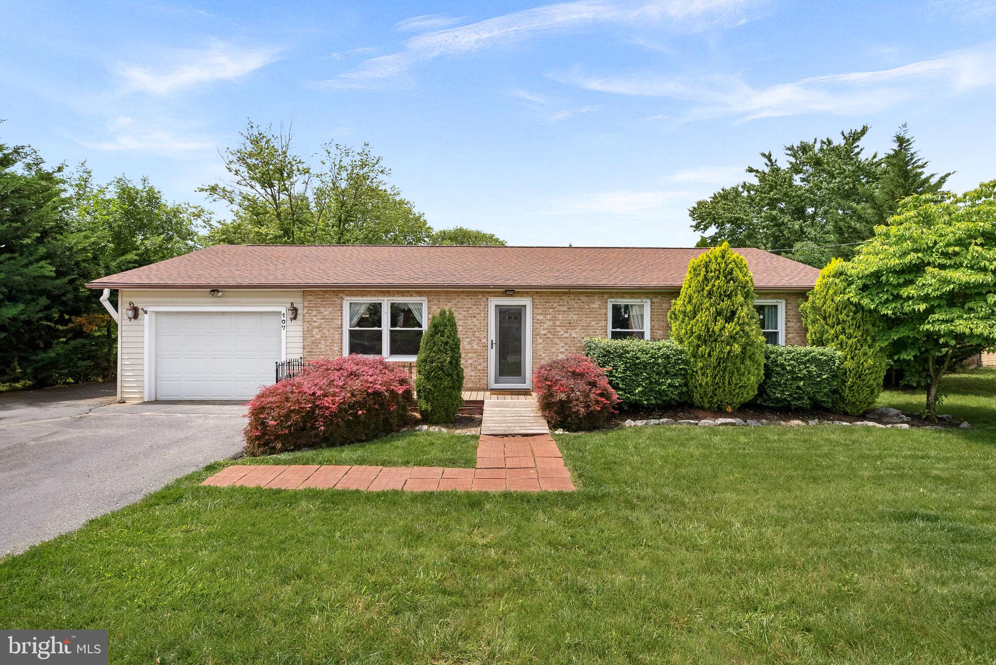 SENSENY HEIGHTS - Residential