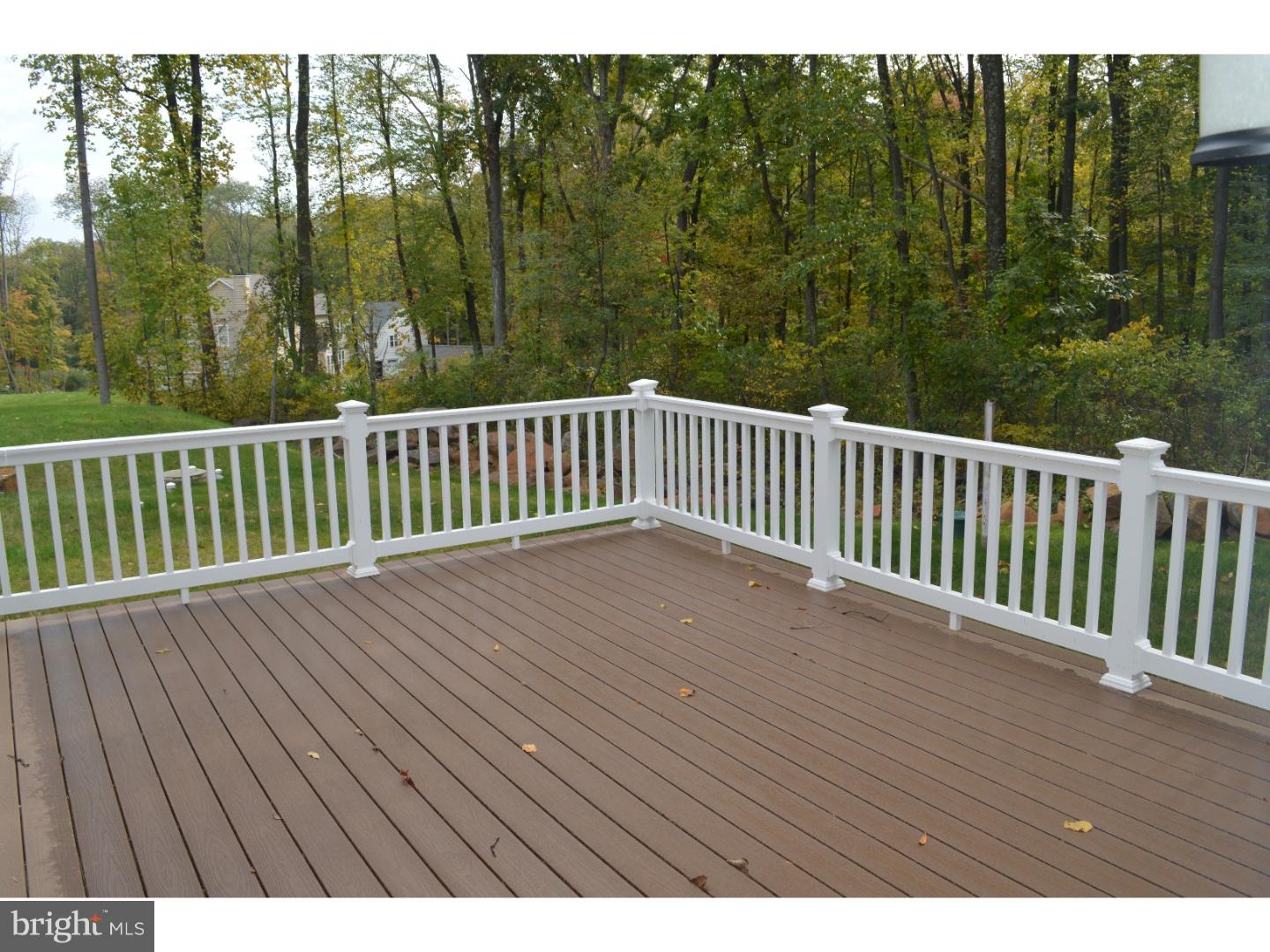 HIDDEN PARADISE - Residential