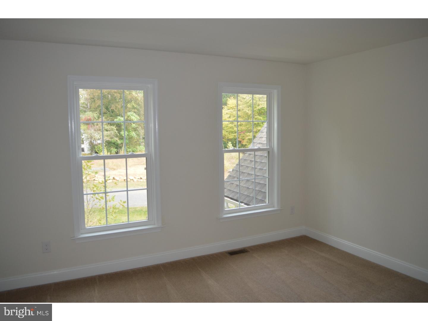 HIDDEN PARADISE - Residential