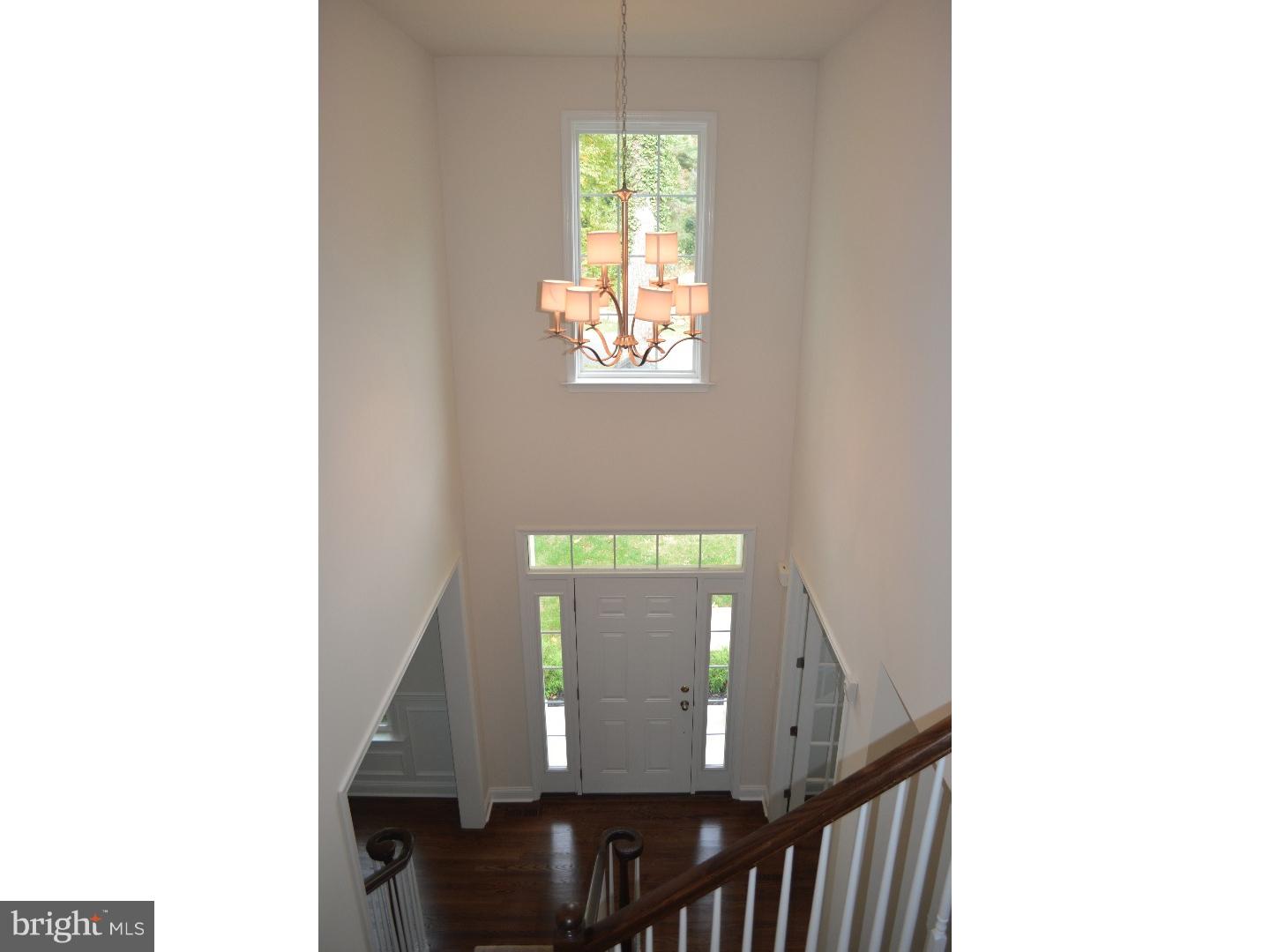 HIDDEN PARADISE - Residential