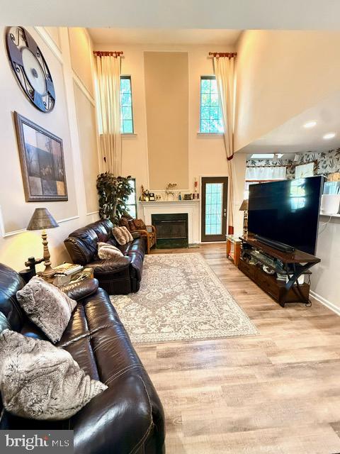 4 SANDSTONE ROAD