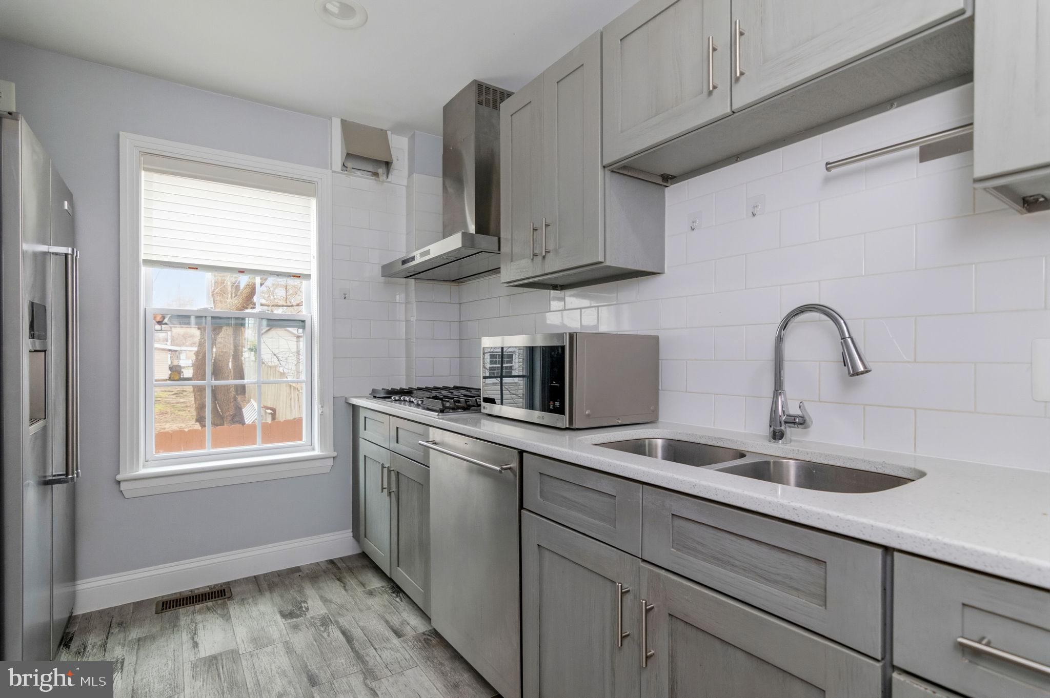 HOLMES RUN ACRES - Residential