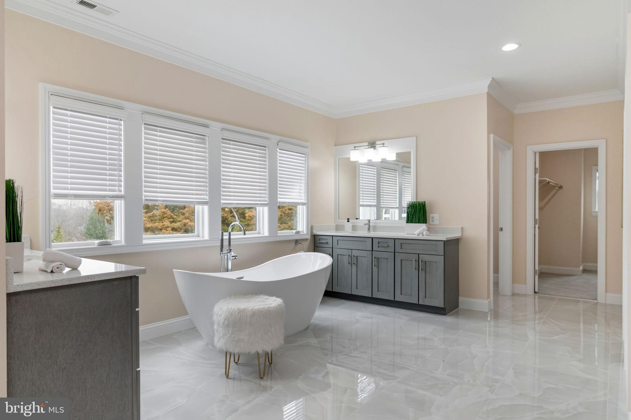 HOLMES RUN ACRES - Residential