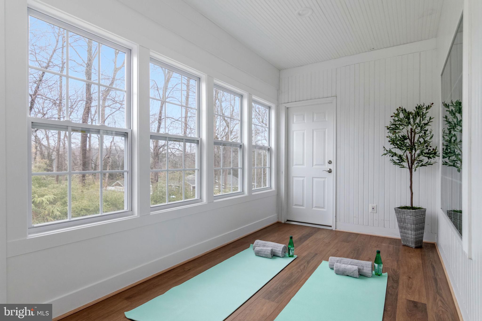 HOLMES RUN ACRES - Residential