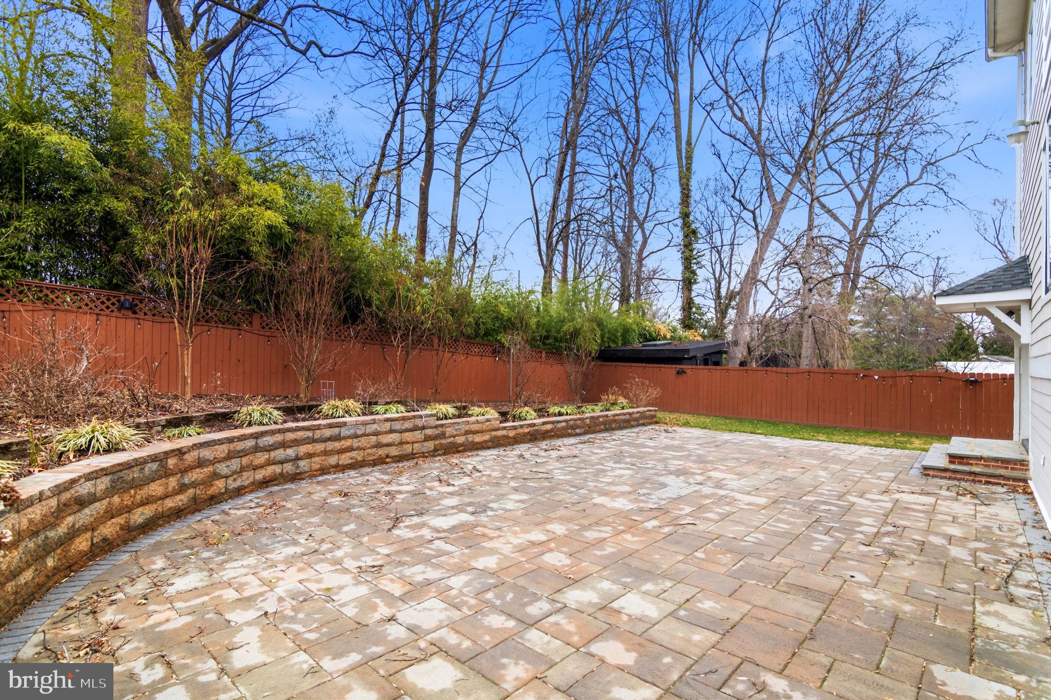 HOLMES RUN ACRES - Residential