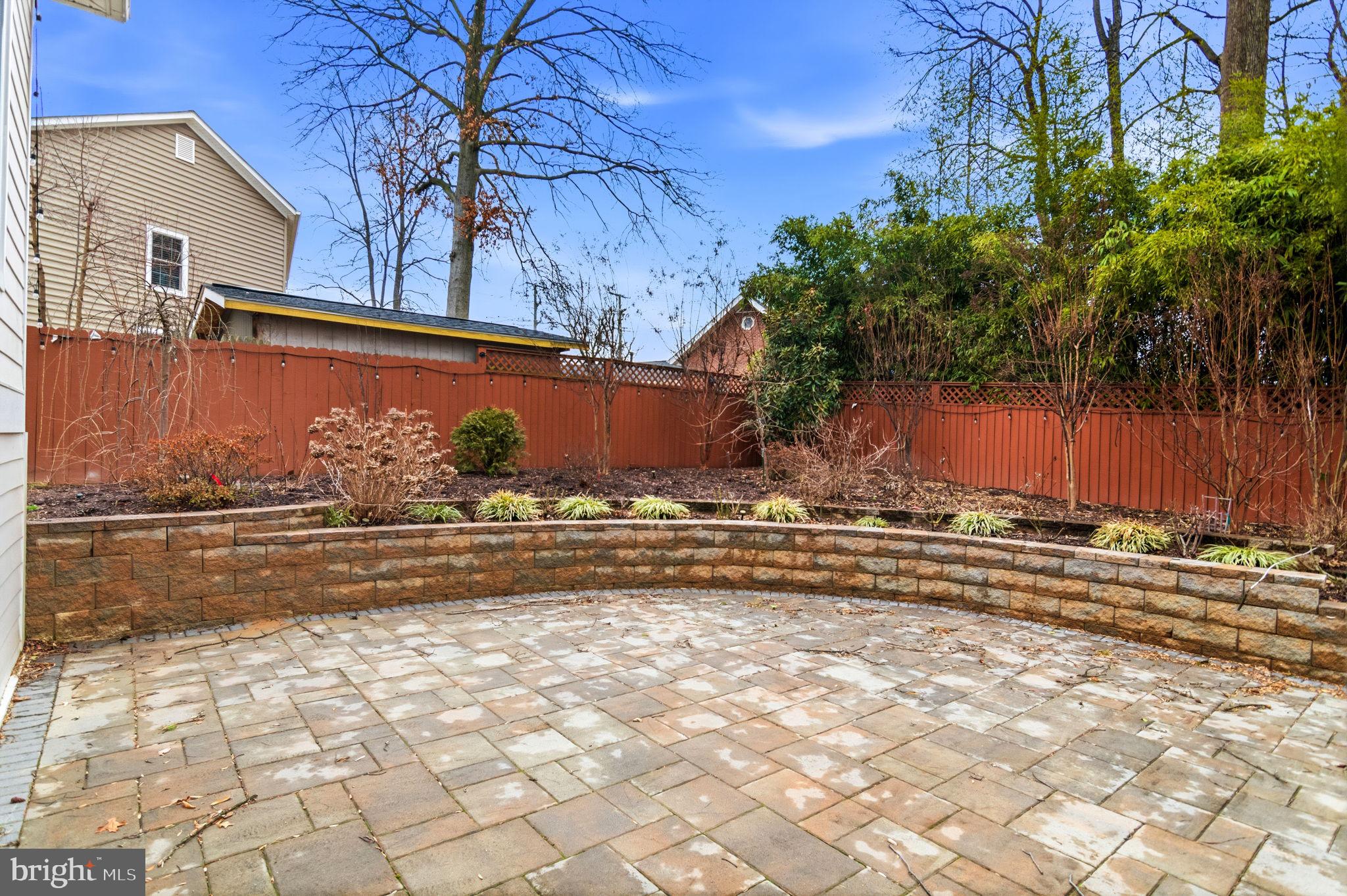 HOLMES RUN ACRES - Residential