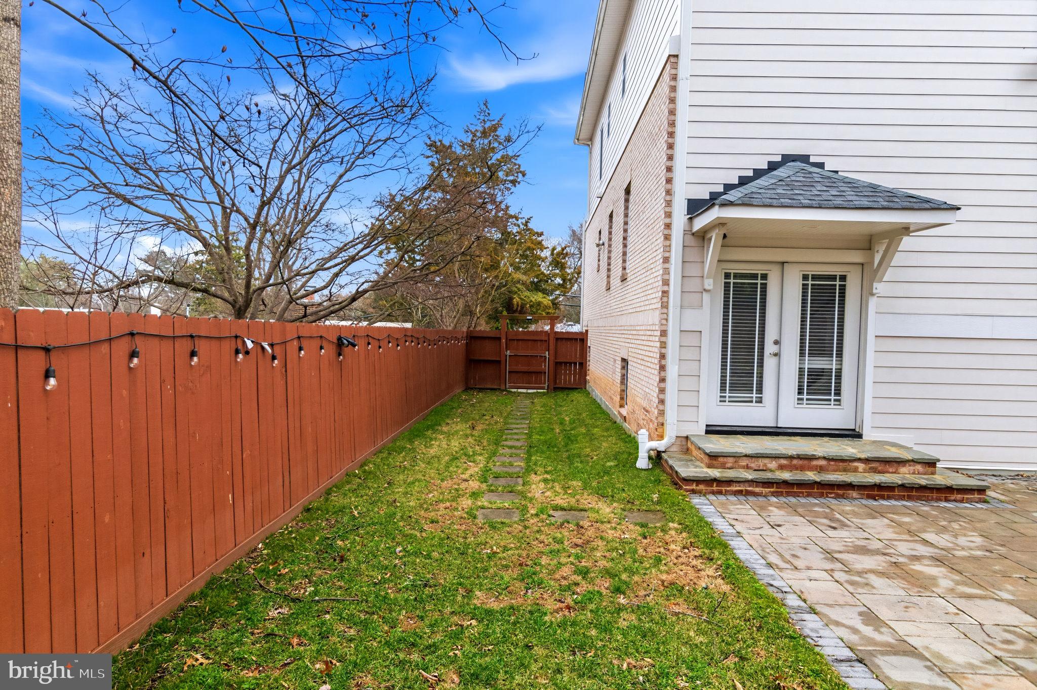 HOLMES RUN ACRES - Residential