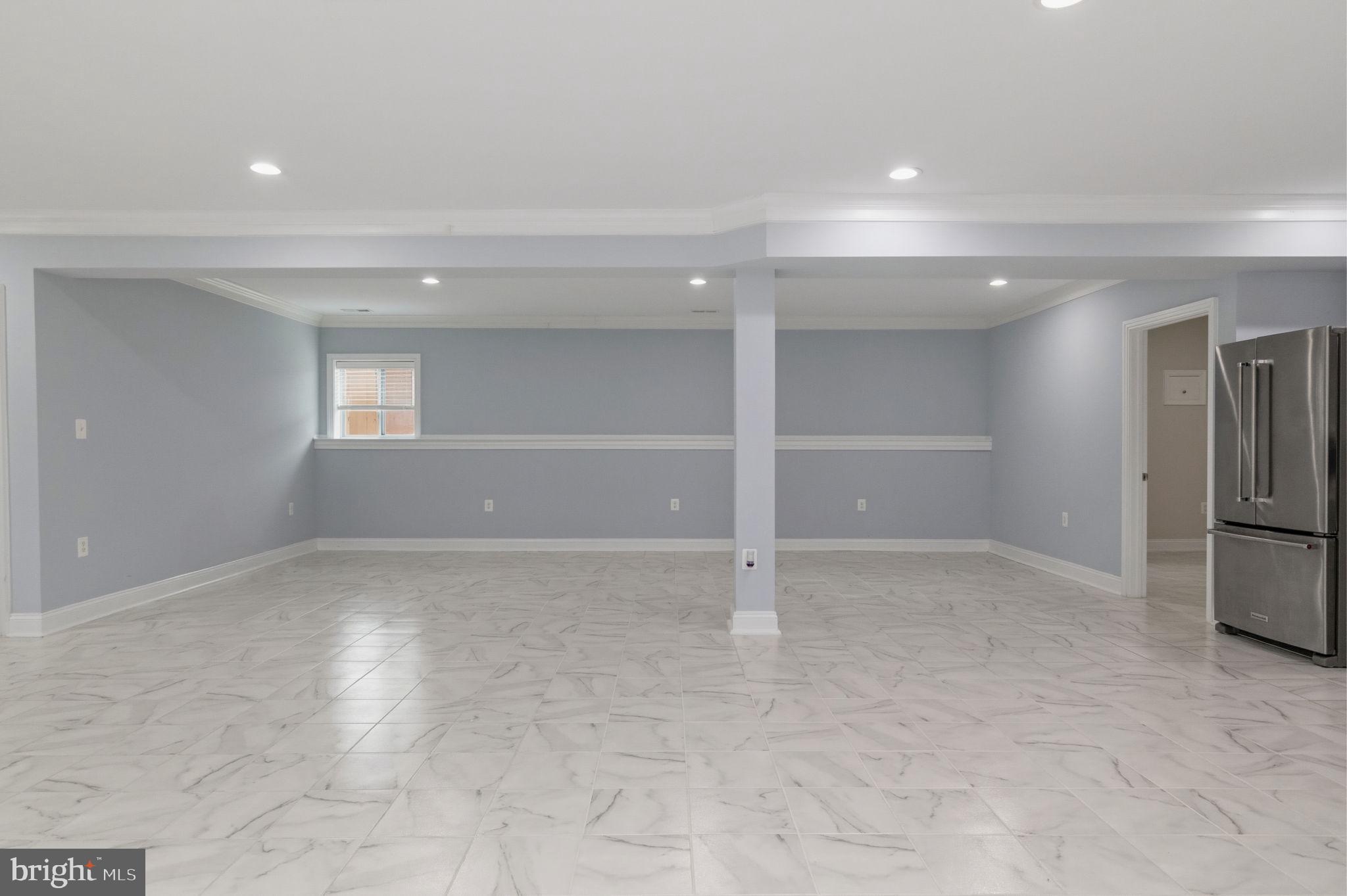 HOLMES RUN ACRES - Residential