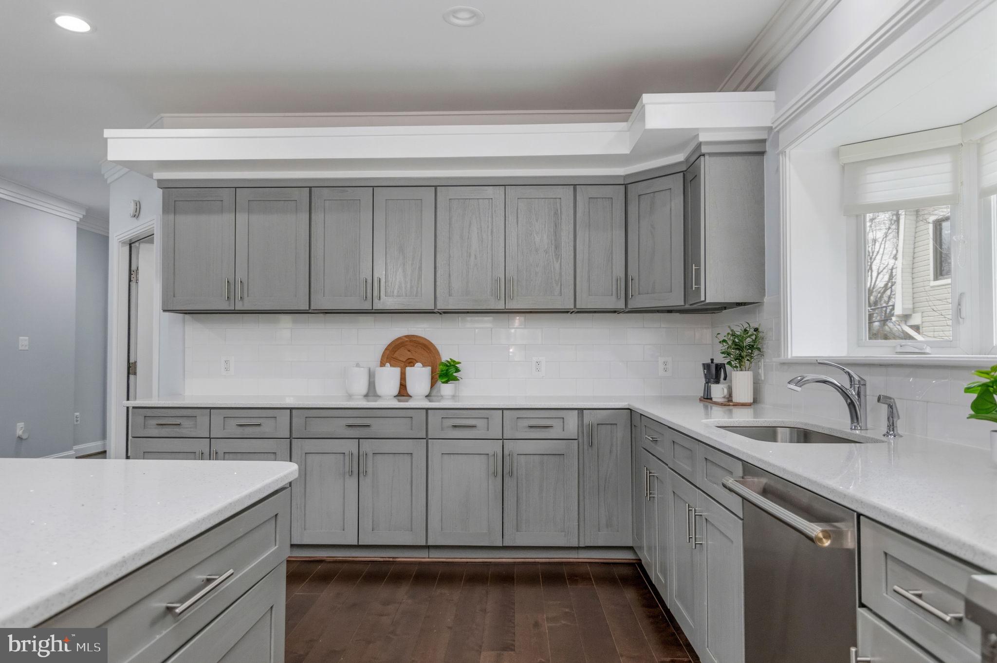 HOLMES RUN ACRES - Residential