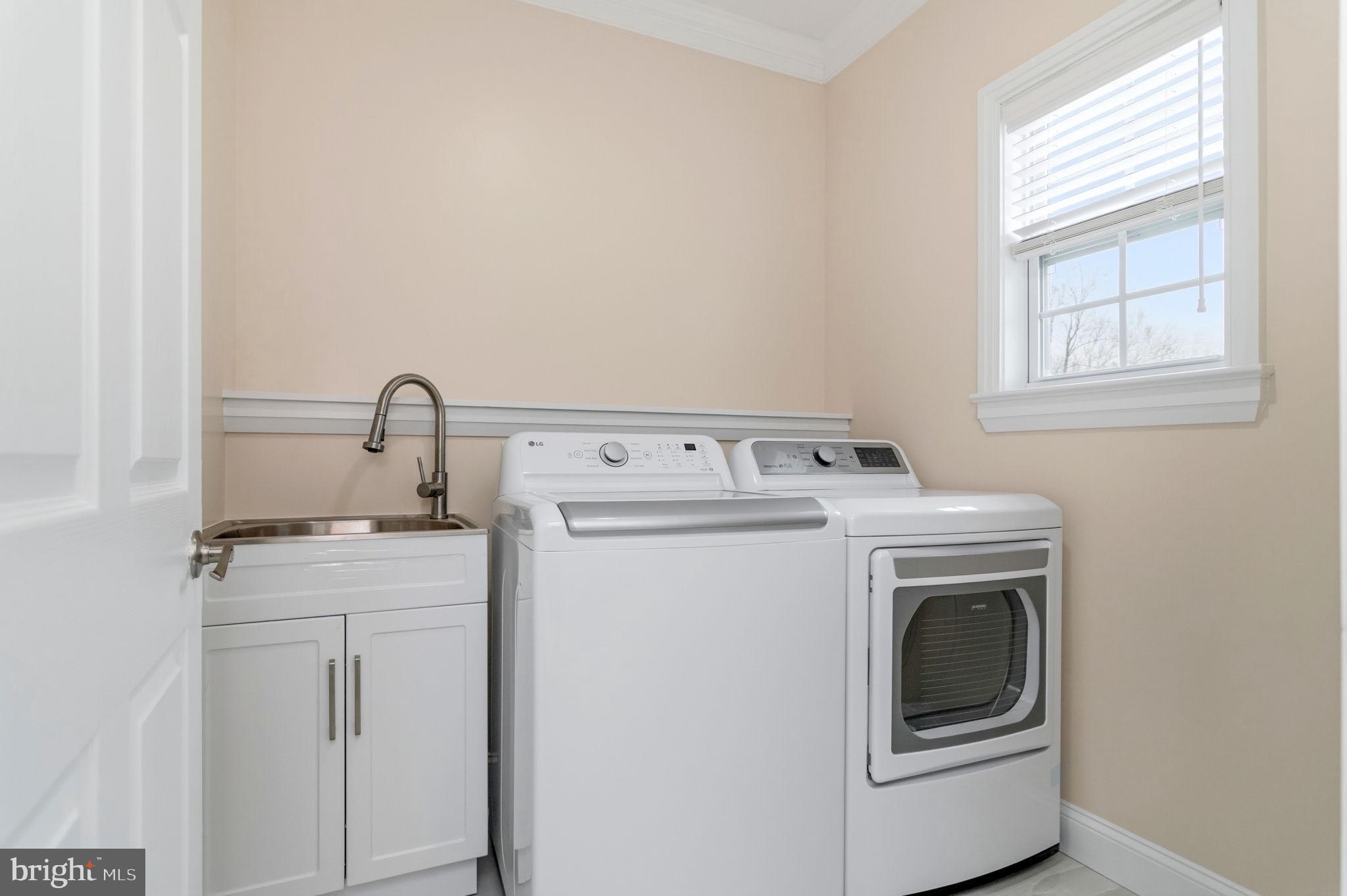 HOLMES RUN ACRES - Residential