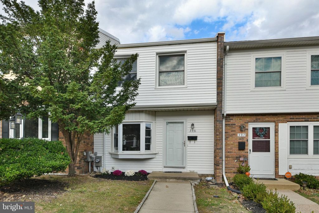 Photo of 396 Rutgers Court, BENSALEM, PA 19020 (MLS # PABU2108212)