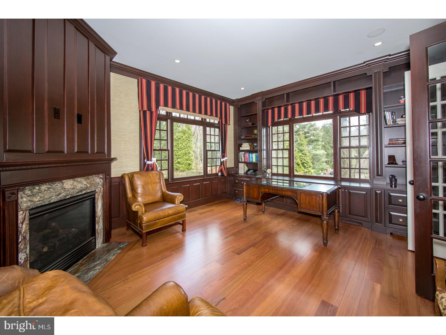 BRYN MAWR - Residential