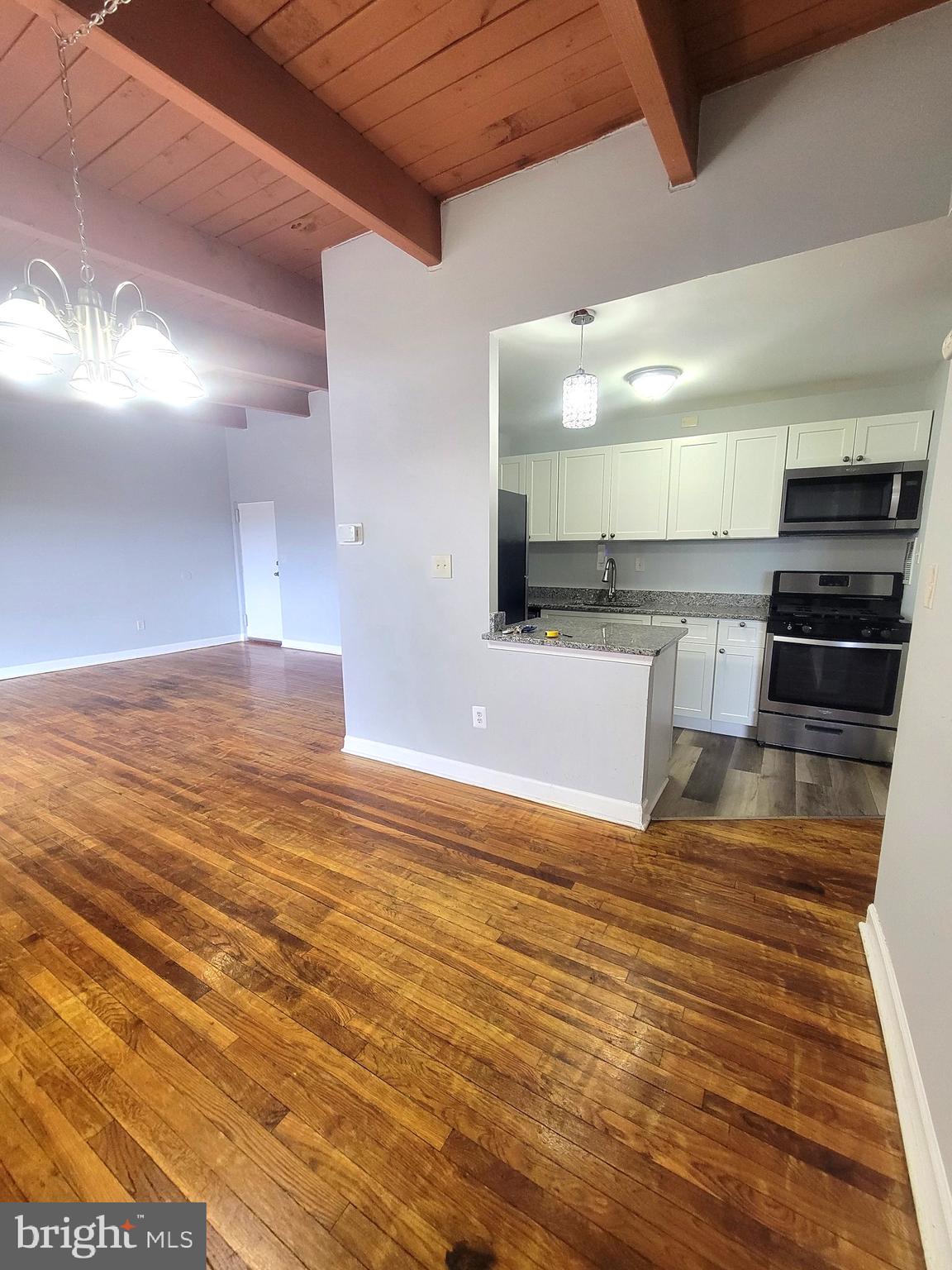 FRENCHMANS CREEK - Residential Lease