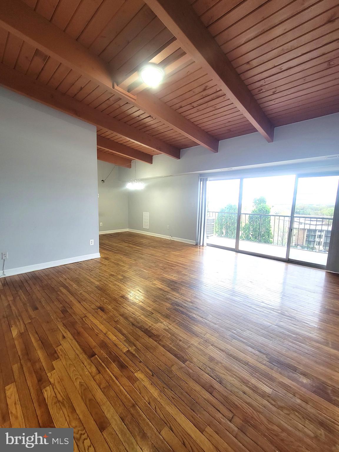 FRENCHMANS CREEK - Residential Lease