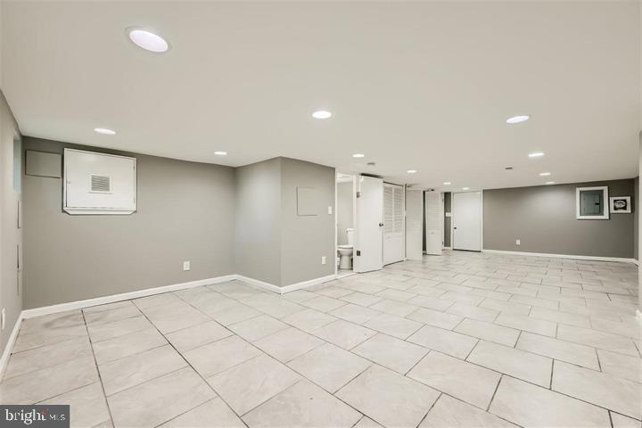 DORCHESTER - Residential