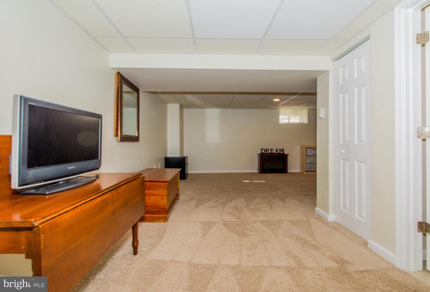 JOSHUA - Residential