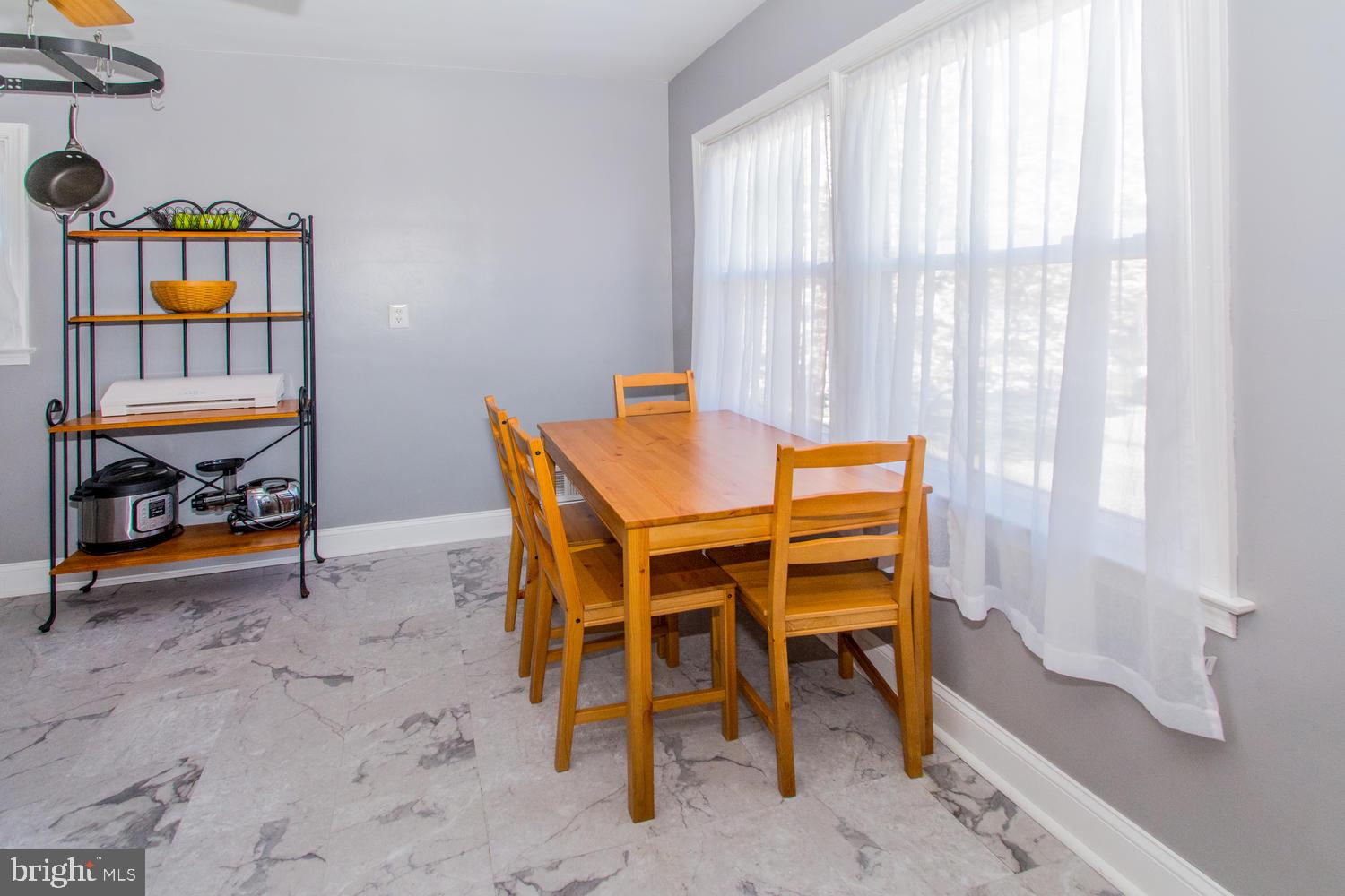 JOSHUA - Residential