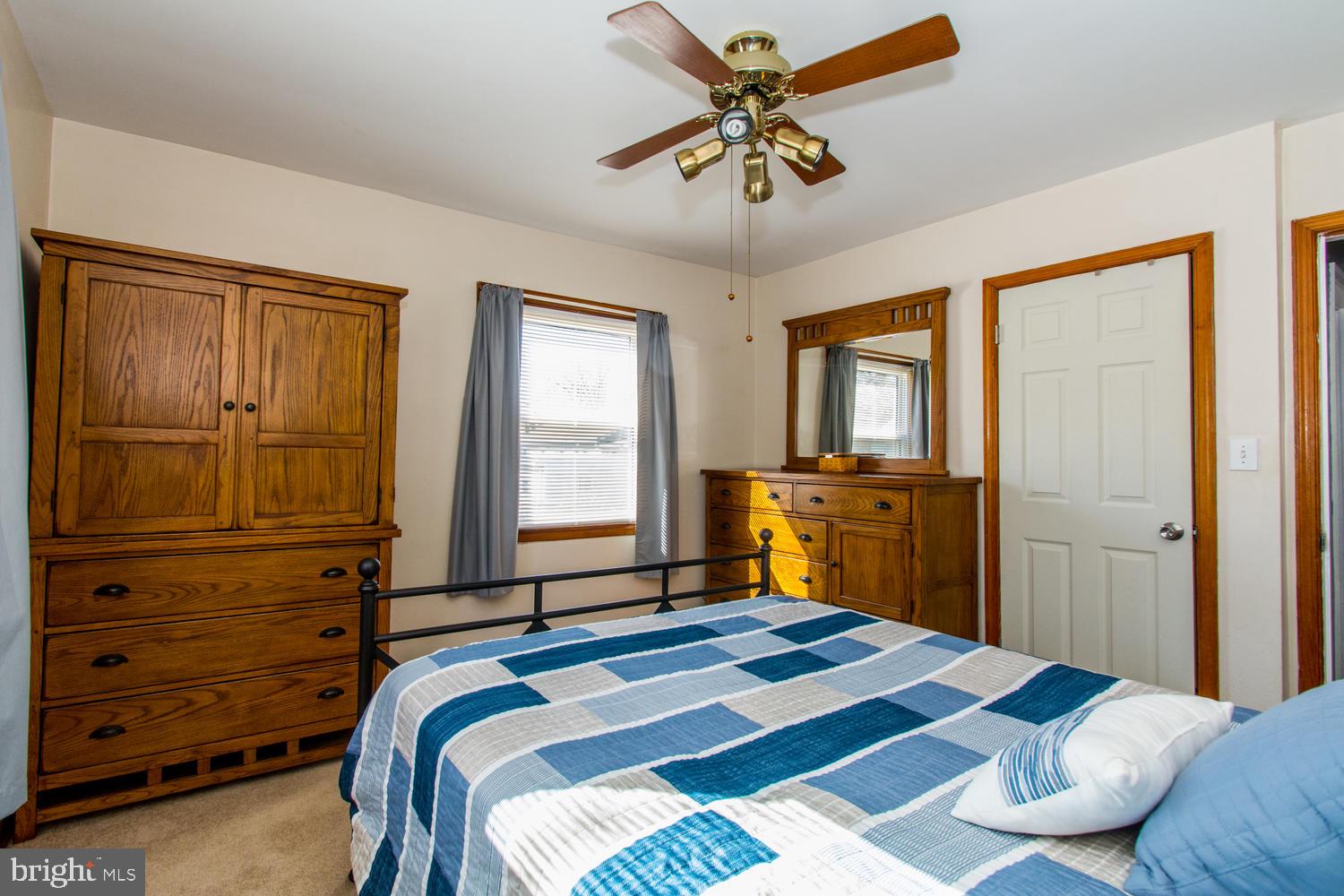 JOSHUA - Residential