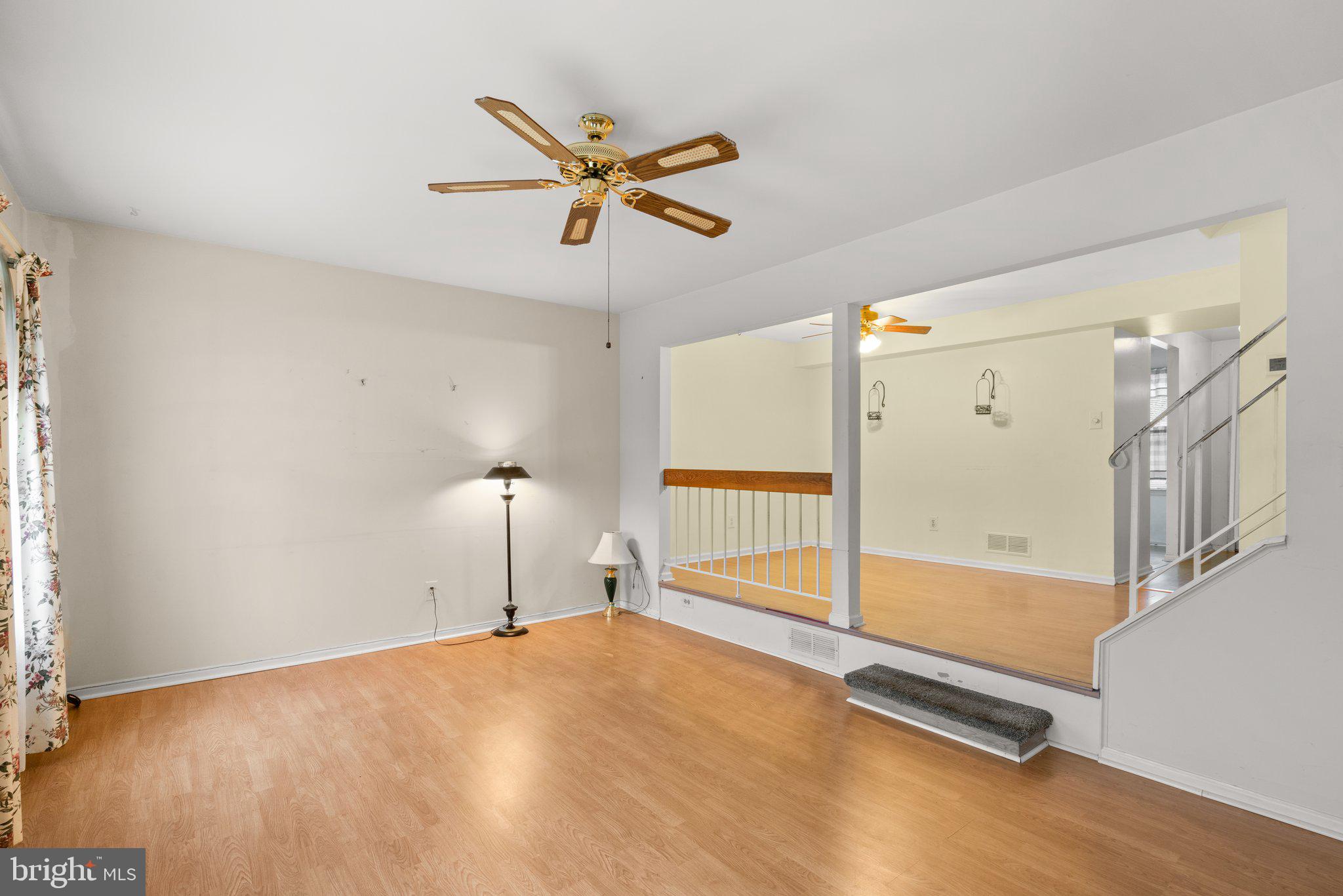 KINGS COURT - Residential