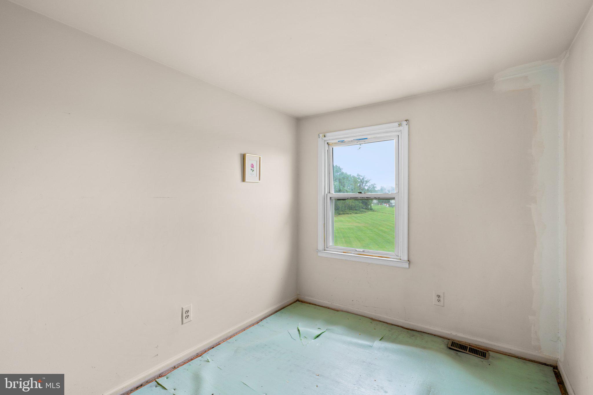 KINGS COURT - Residential