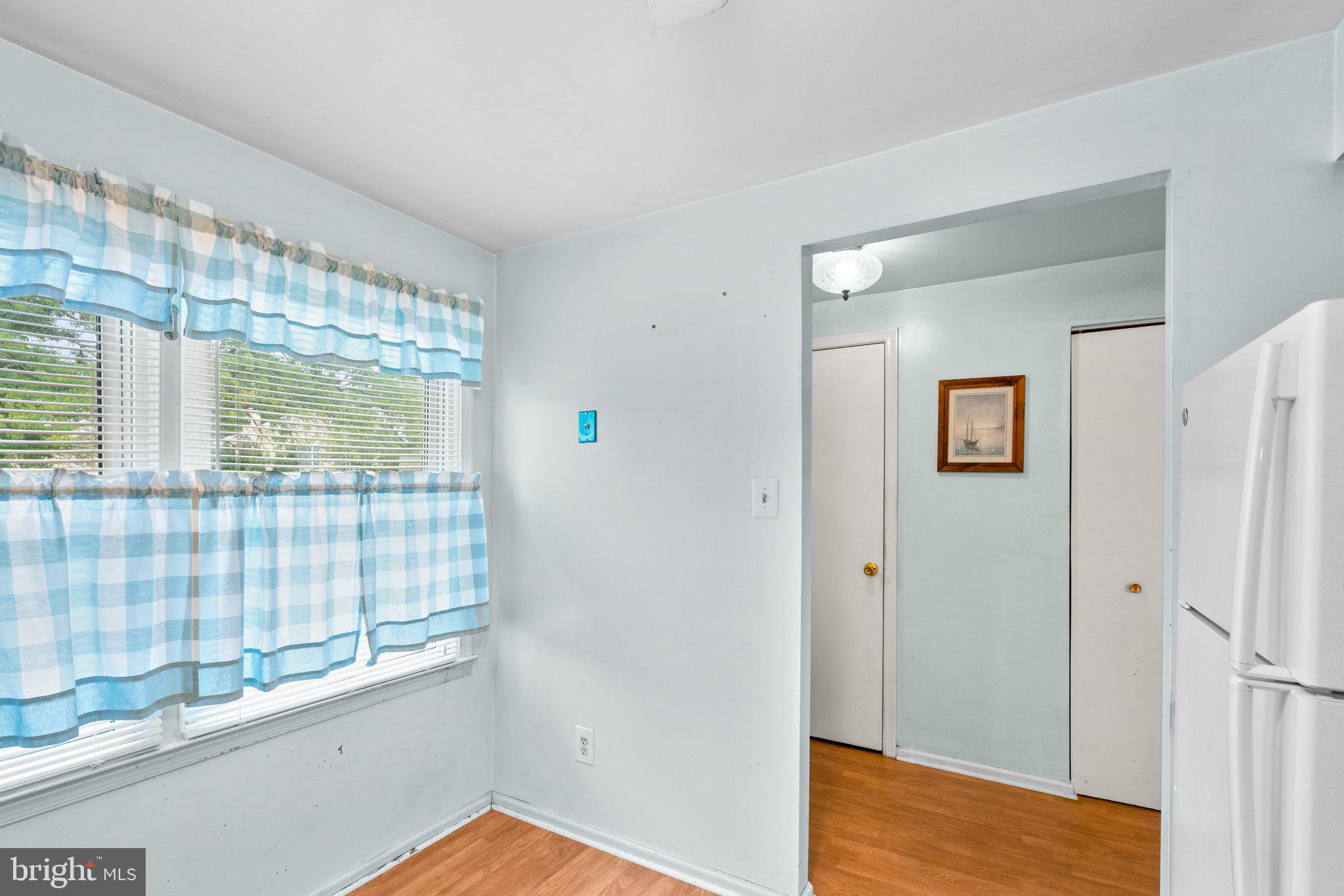 KINGS COURT - Residential