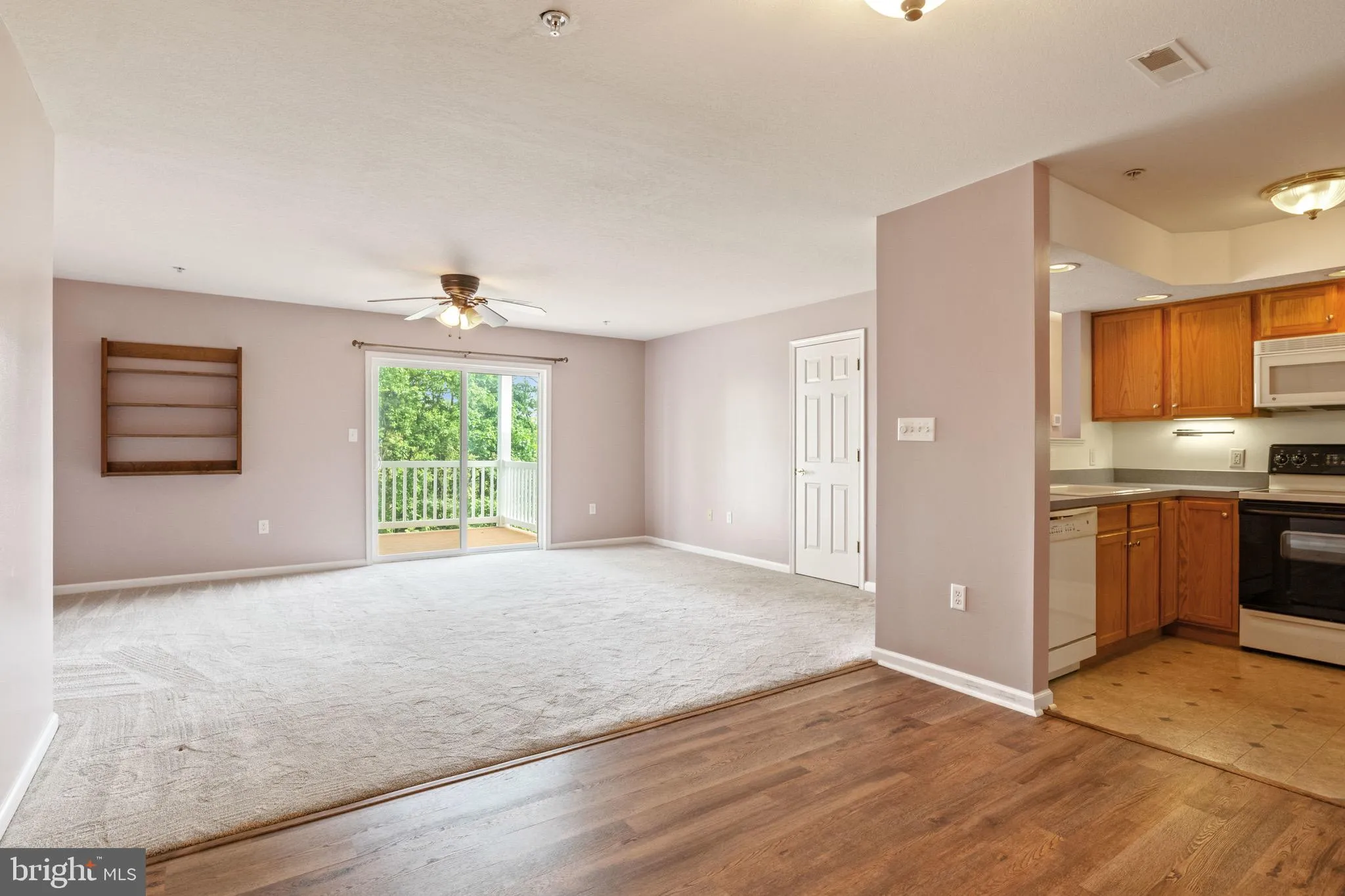 New Freedom, Pennsylvania 17349, United States, 2 Bedrooms Bedrooms, ,2 BathroomsBathrooms,Residential,Pending,125828