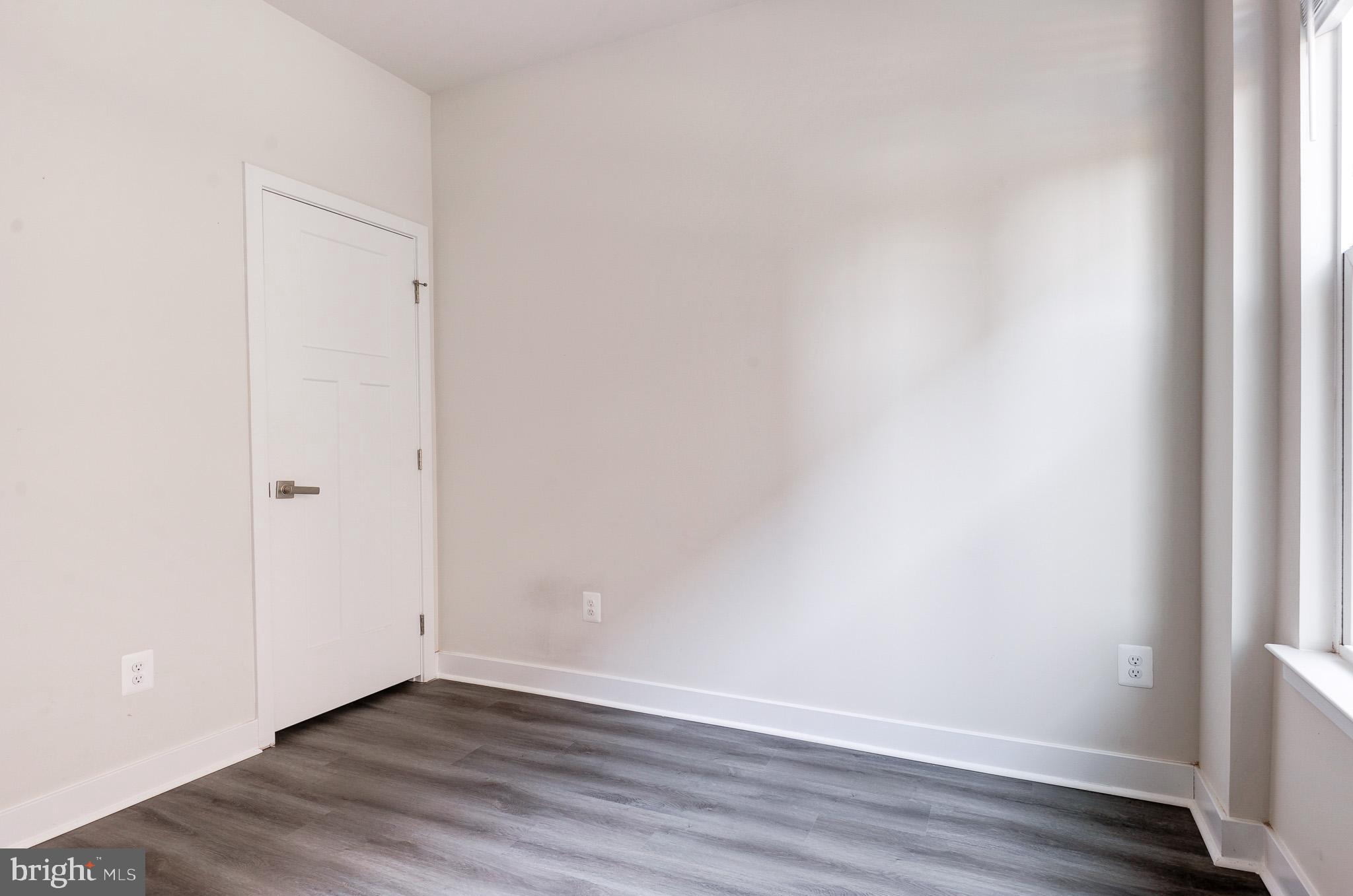 FOSTER'S GLEN - Residential Lease