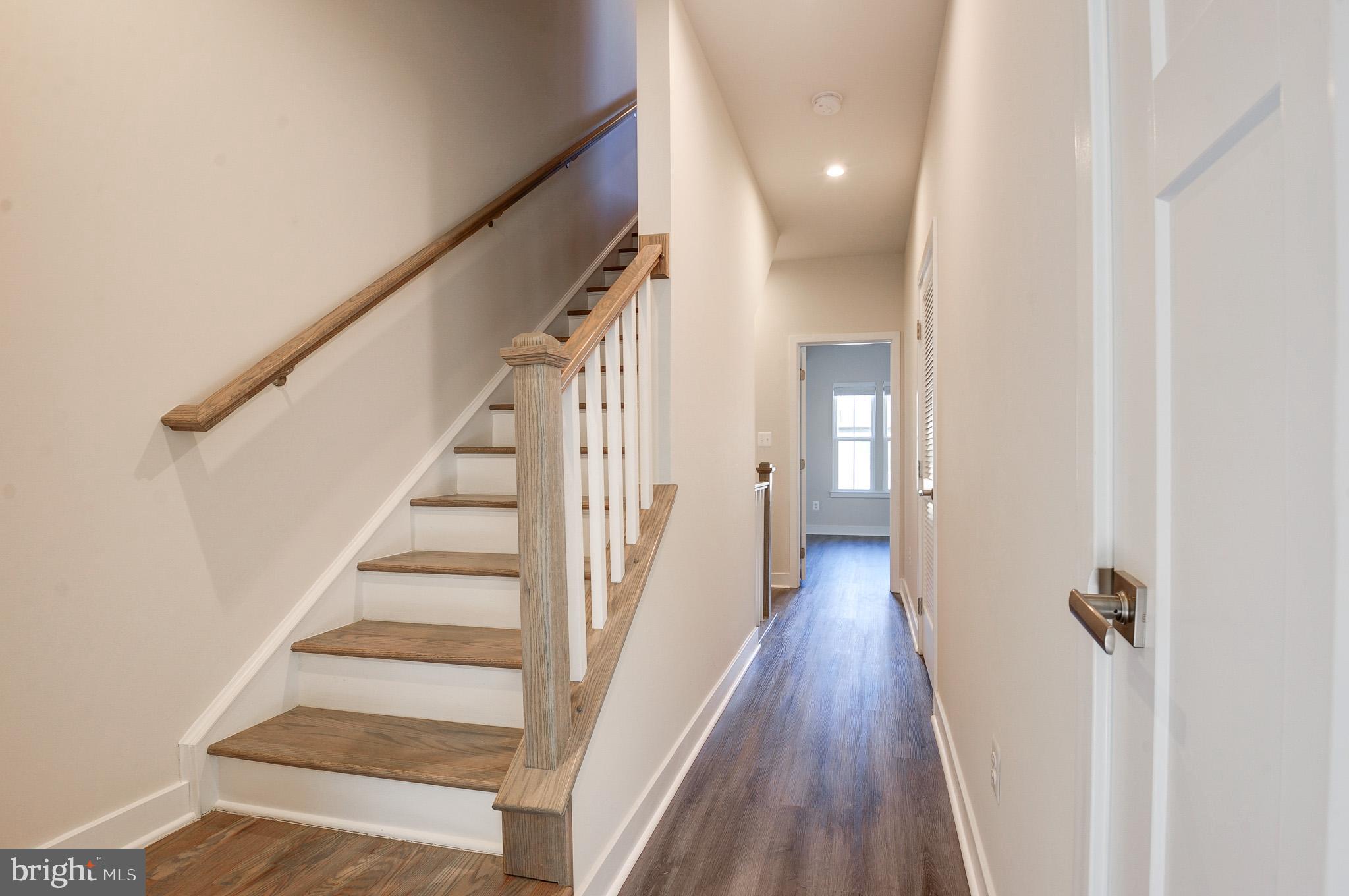 FOSTER'S GLEN - Residential Lease