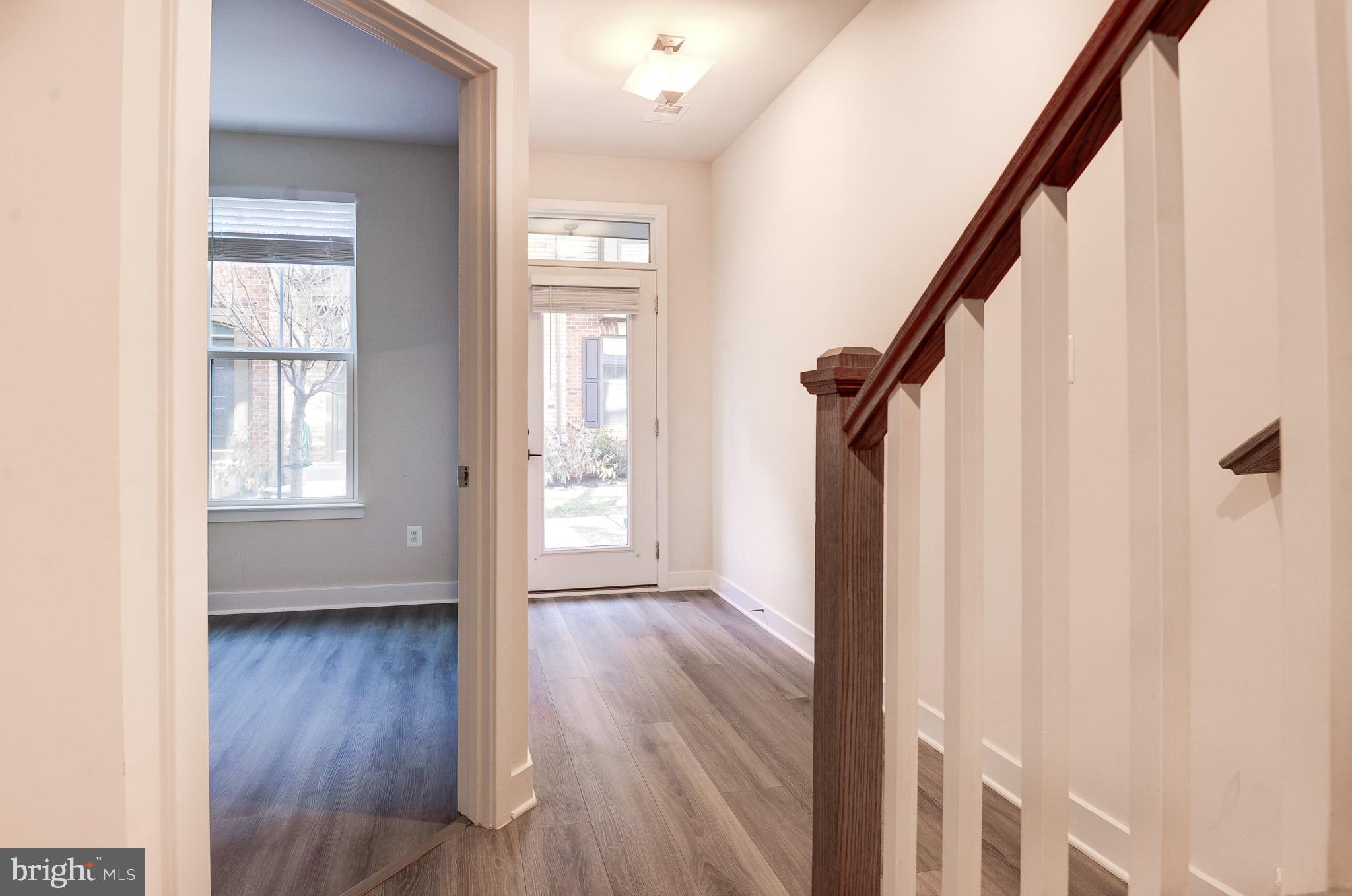 FOSTER'S GLEN - Residential Lease