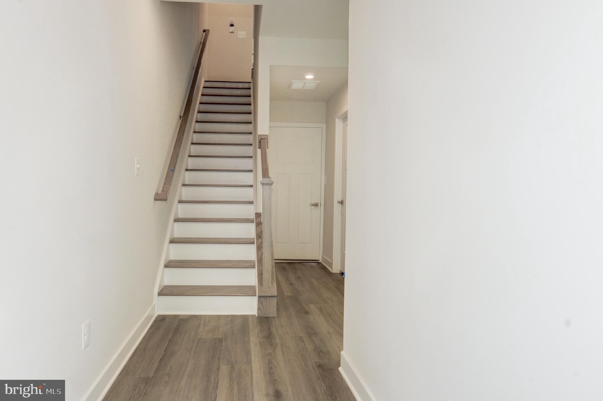 FOSTER'S GLEN - Residential Lease