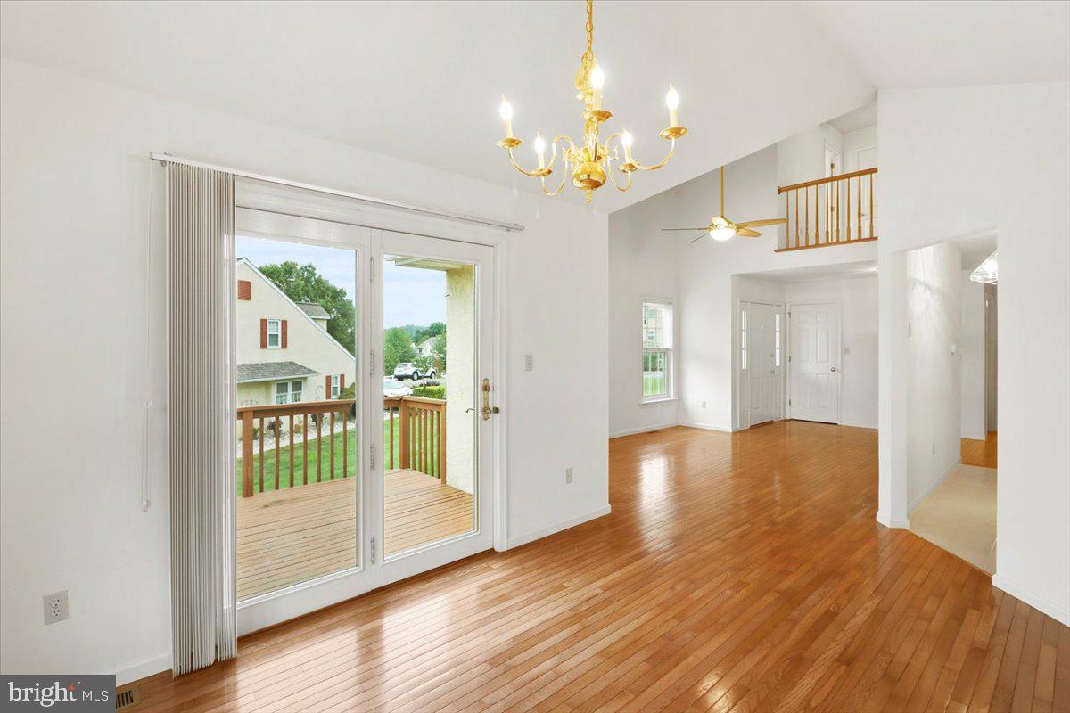 SUMMERFIELD AT ELVERSON - Residential Lease