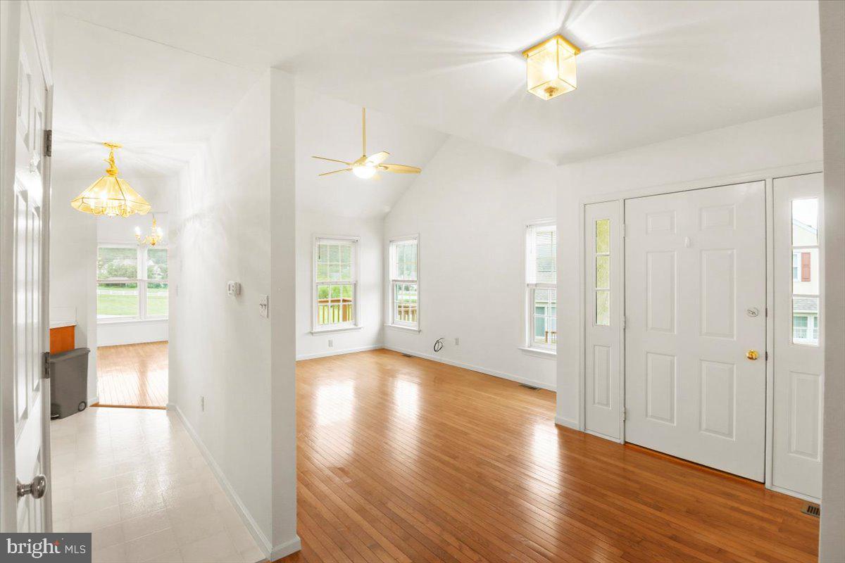 SUMMERFIELD AT ELVERSON - Residential Lease