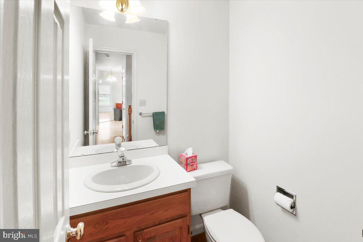 SUMMERFIELD AT ELVERSON - Residential Lease